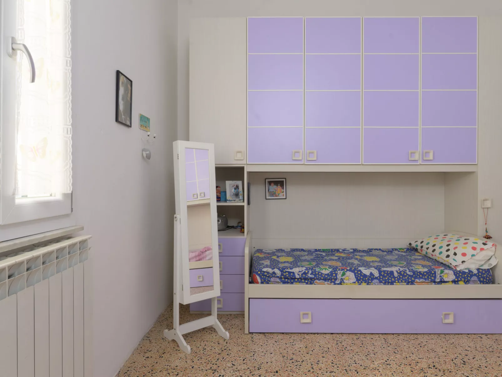 Il cortile nel centro-Inside