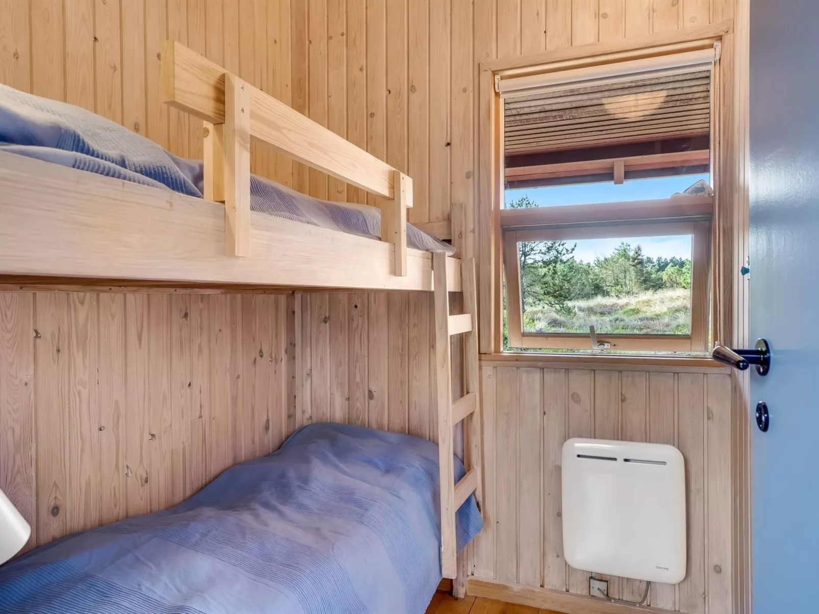 "Ingobert" - 600m from the sea-Inside