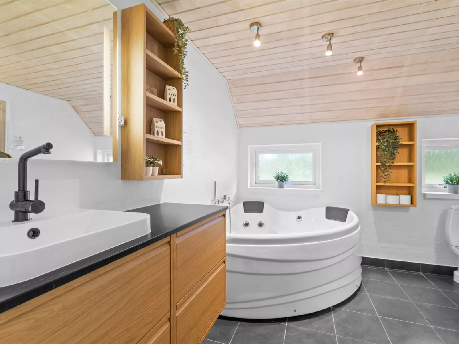 "Erle" - 830m from the sea-Inside