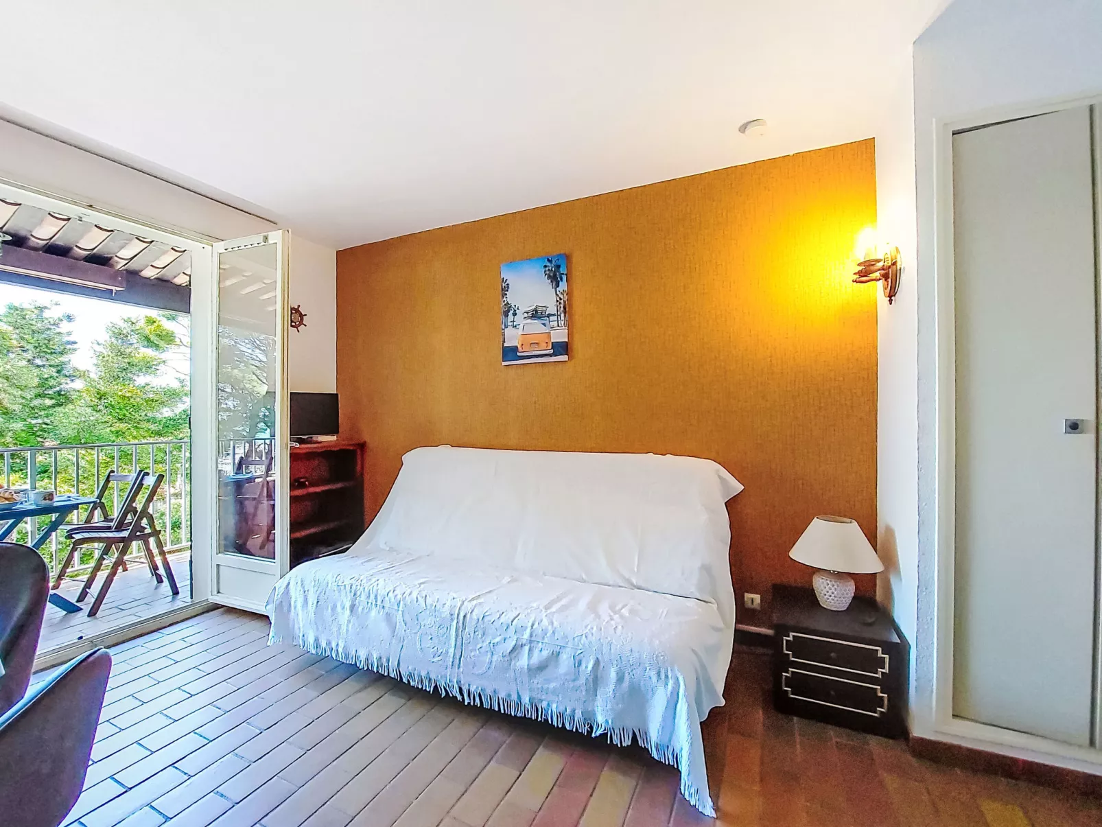 Les Aigues Marines-Dedans