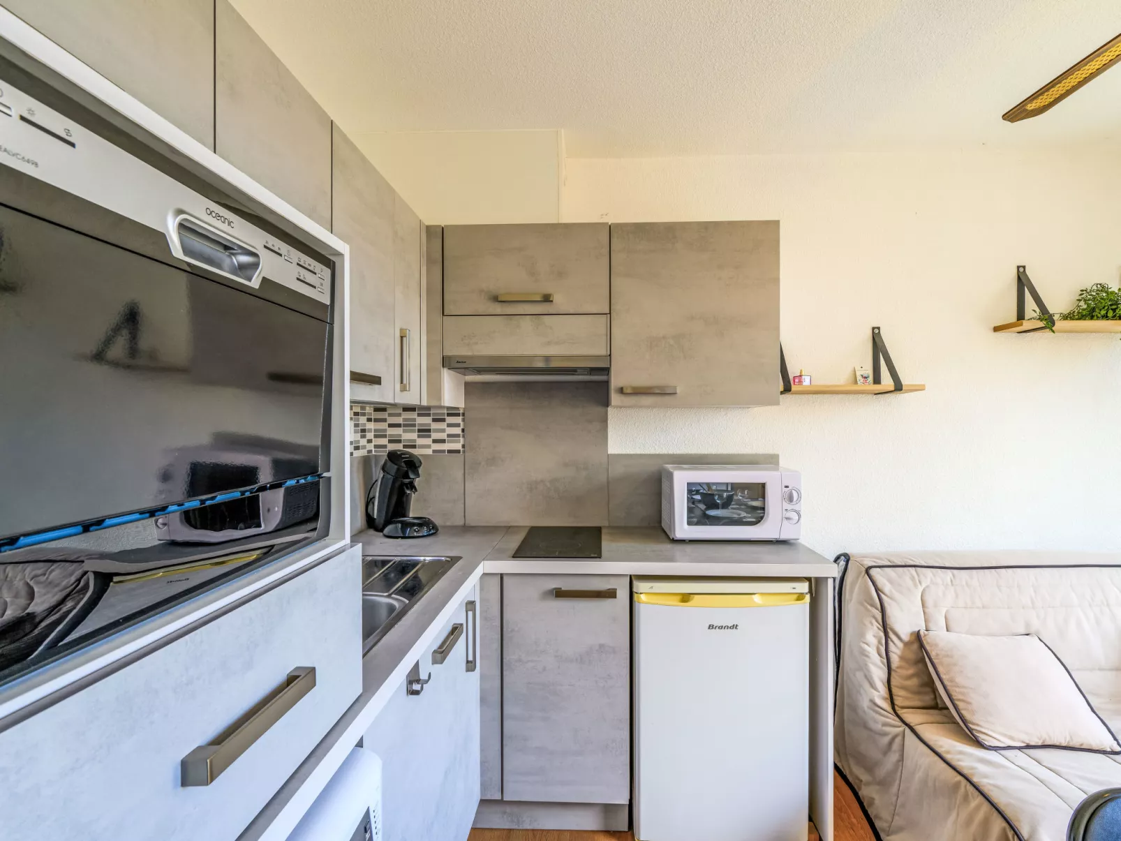 Gruissan Port-Drinnen