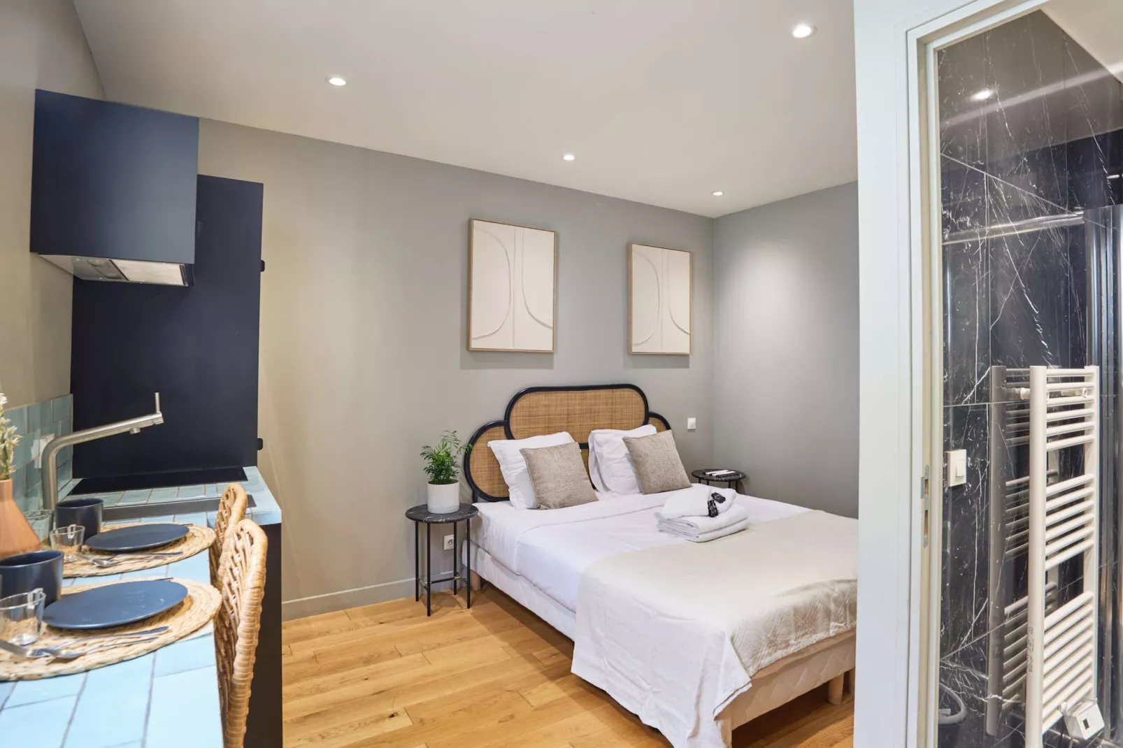 CAIRE 4 NEW-Untagged