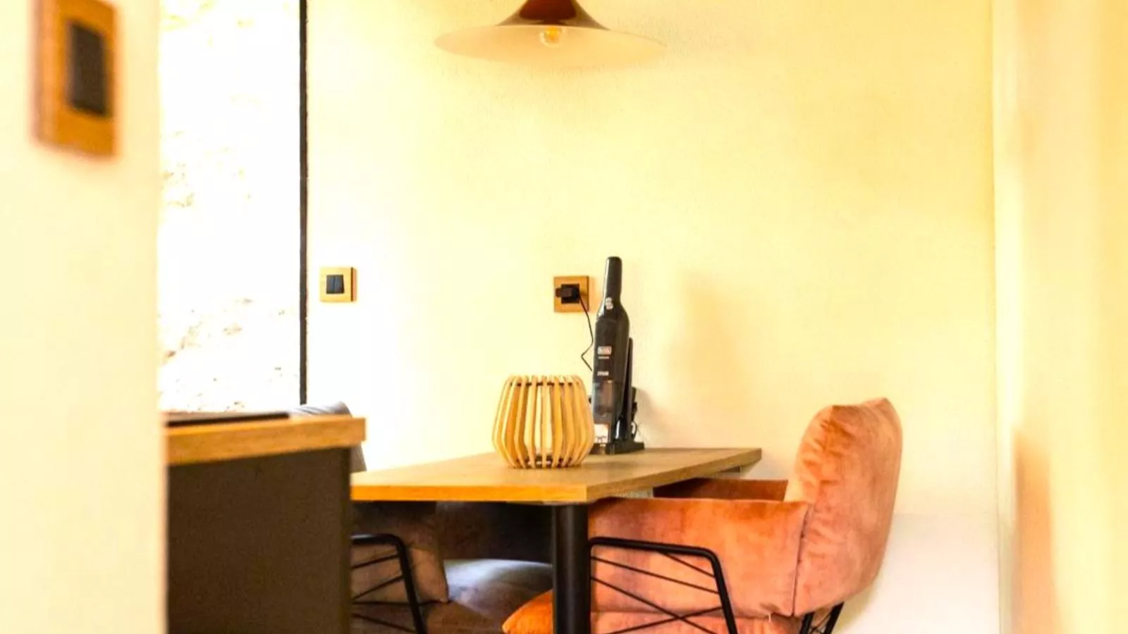 Cabane dans les arbres-Dining room