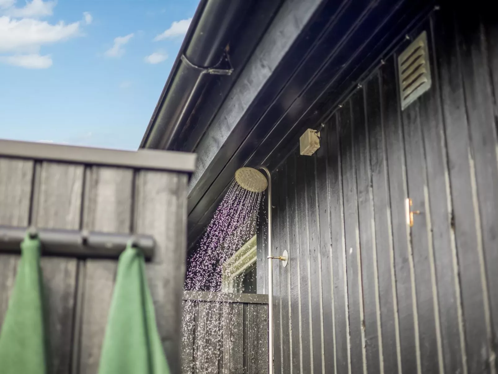 "Hubertina" - 75m from the sea-Outside