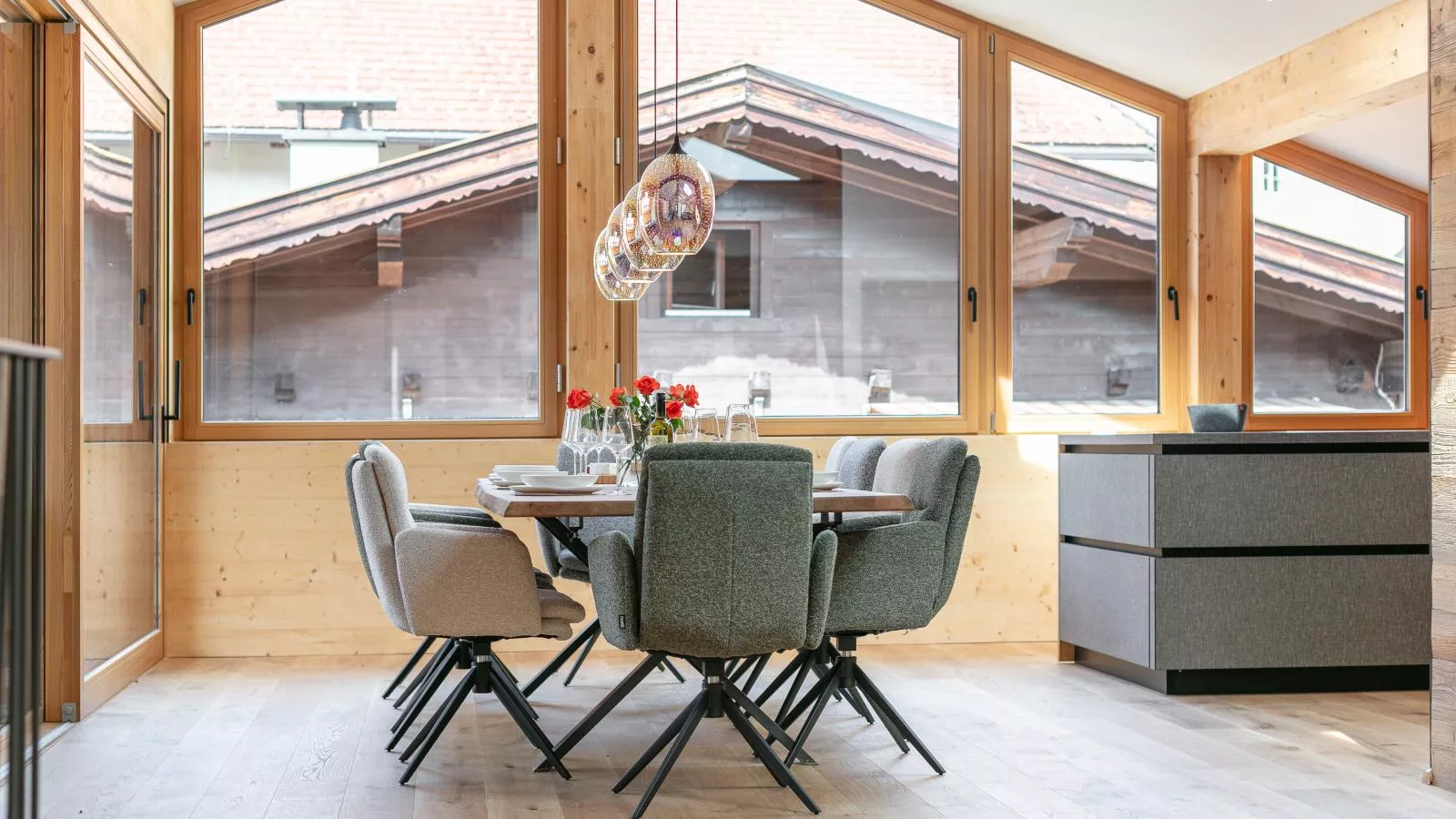 Hopfgarten Alpin Living Top 5-Esszimmer