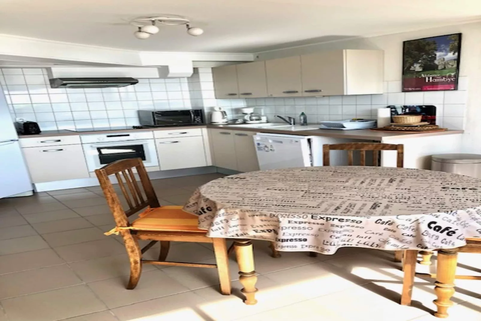 Appartement COUTAIN-Küche