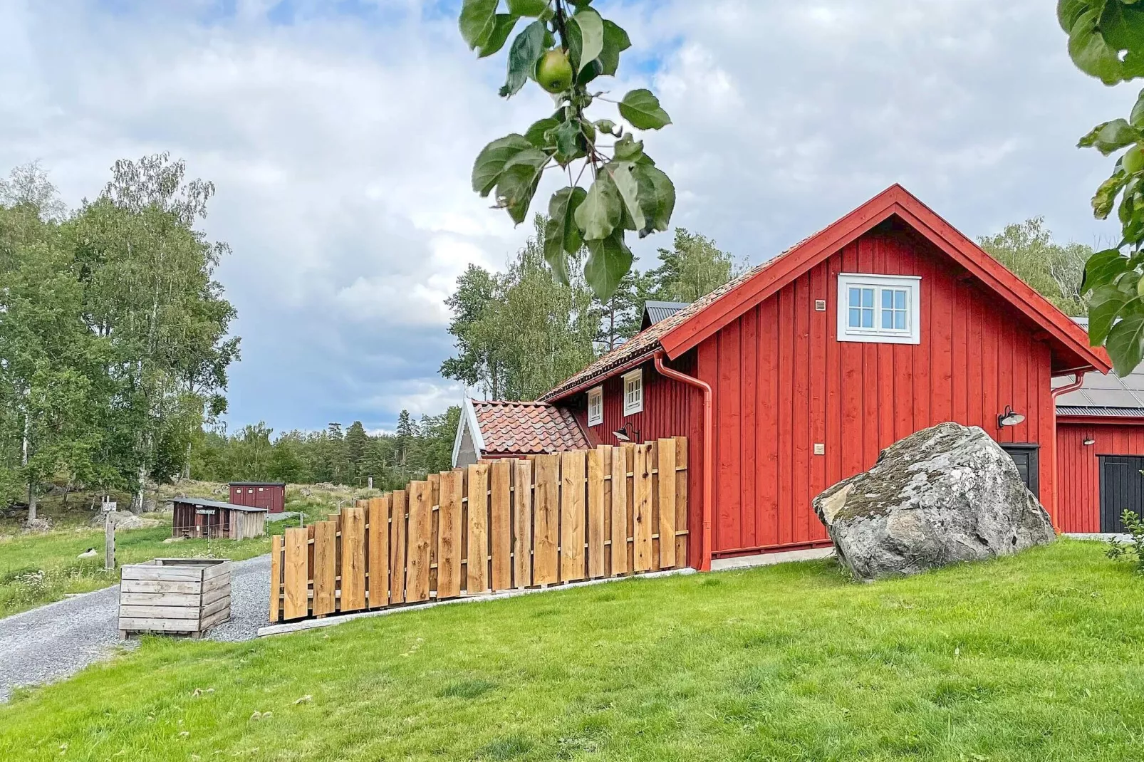 4 Sterne Ferienhaus in Mellösa-By Traum-Außenbereich