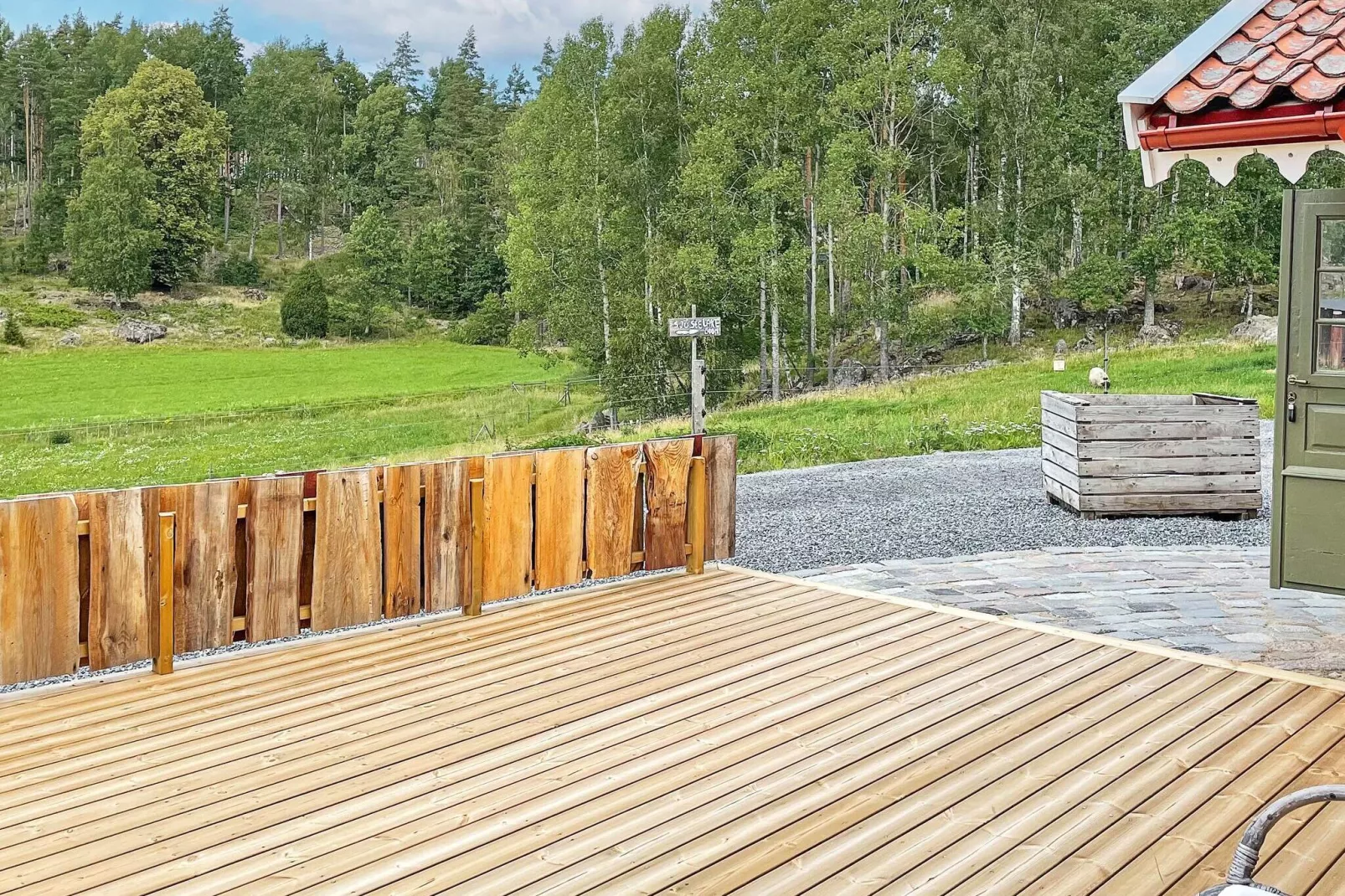 4 Sterne Ferienhaus in Mellösa-By Traum-Außenbereich