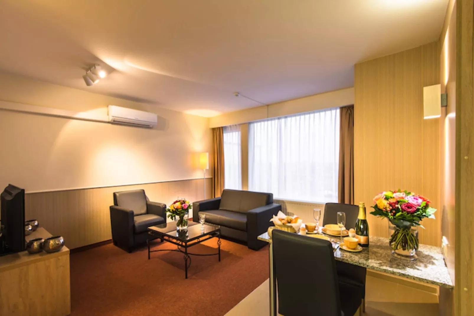 ARASS HOTEL & BUSINESS FLATS - Apartment Duplex standard-Salon