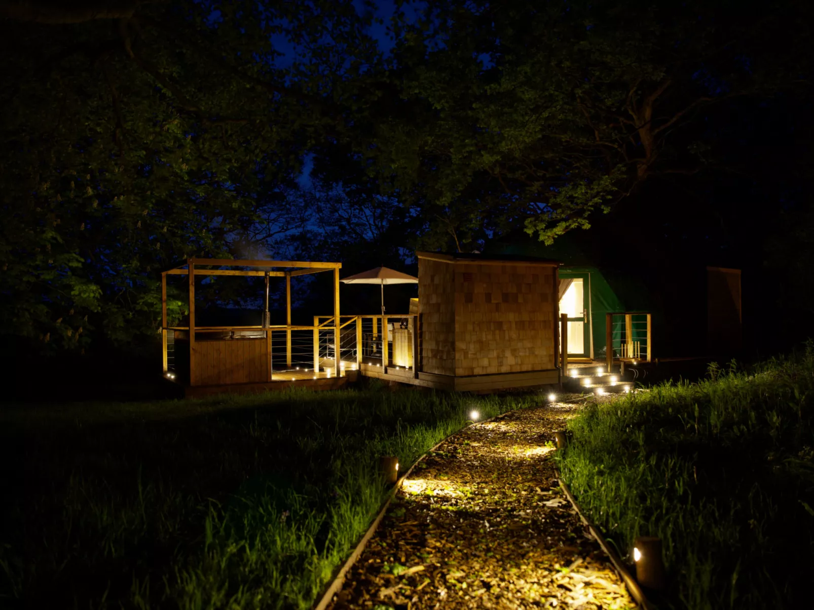 Chartwell Luxury Dome-Outside