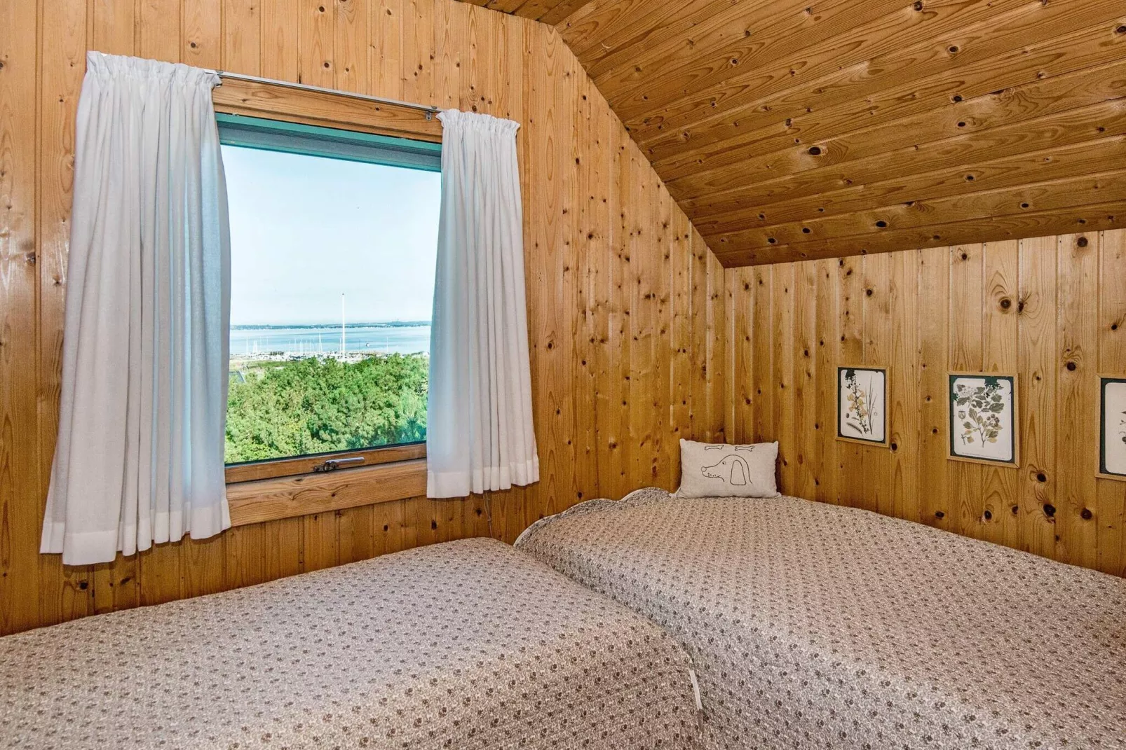 4 person holiday home in Knebel-Indoor