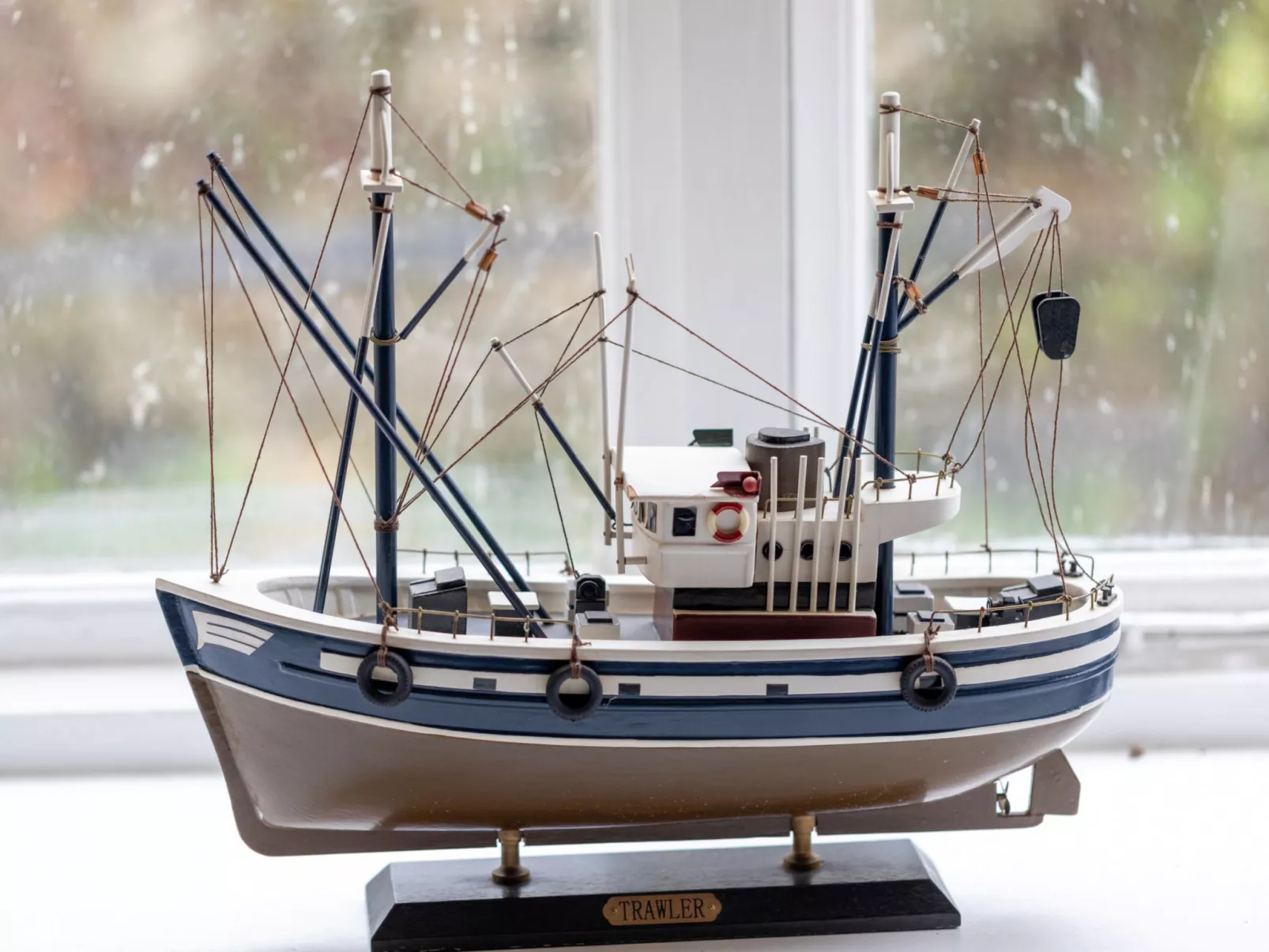 Islip Mill House - Beautiful Riverside Home-Outside