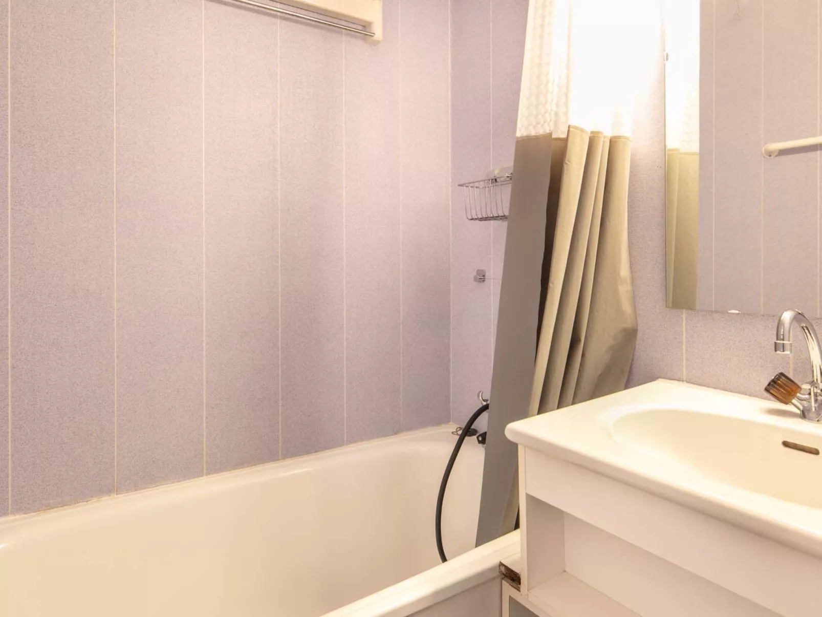 Les Marmottes-Inside