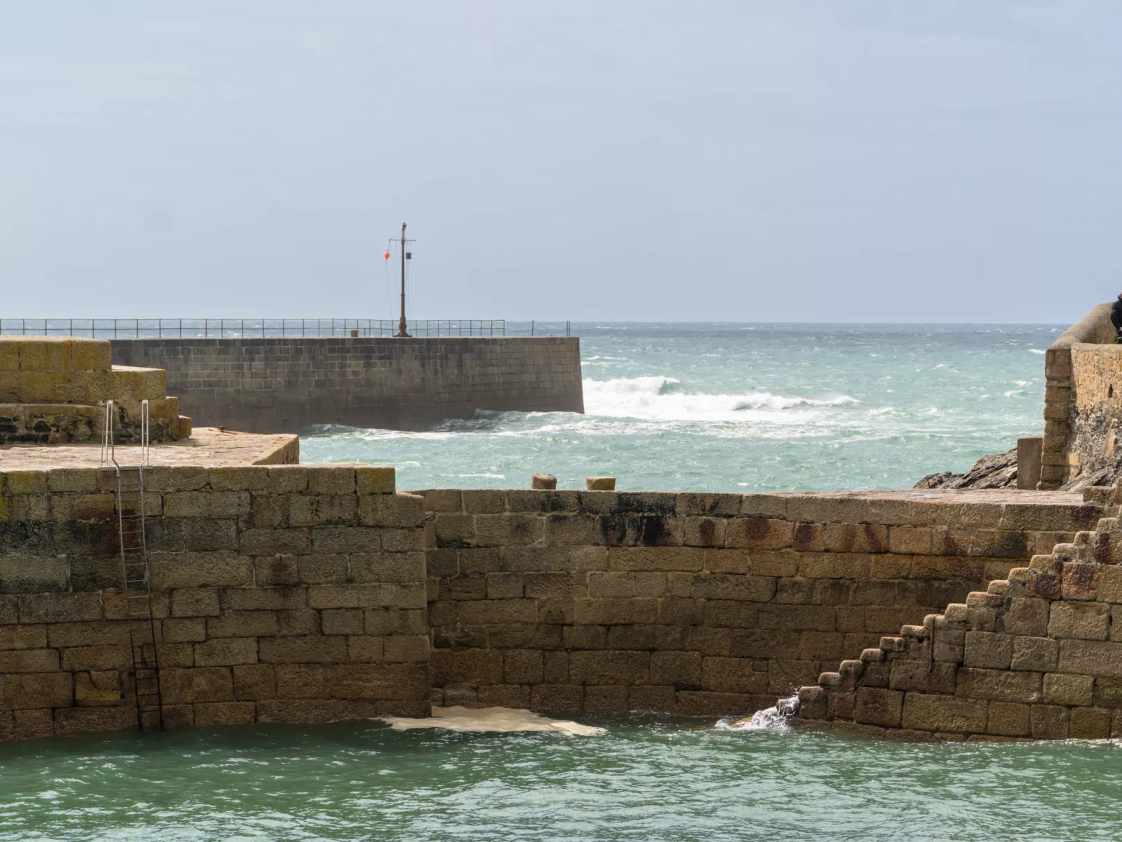 The Hideaway-Outside