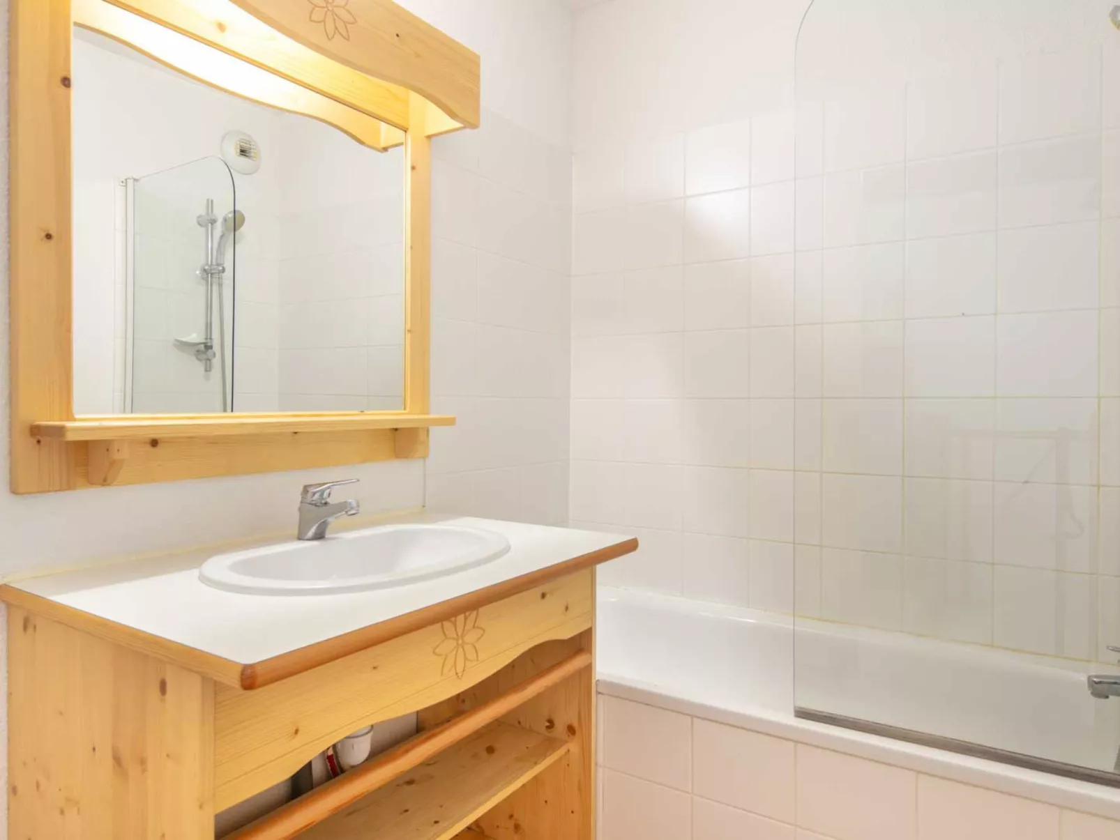 Les Ecureuils A-Inside