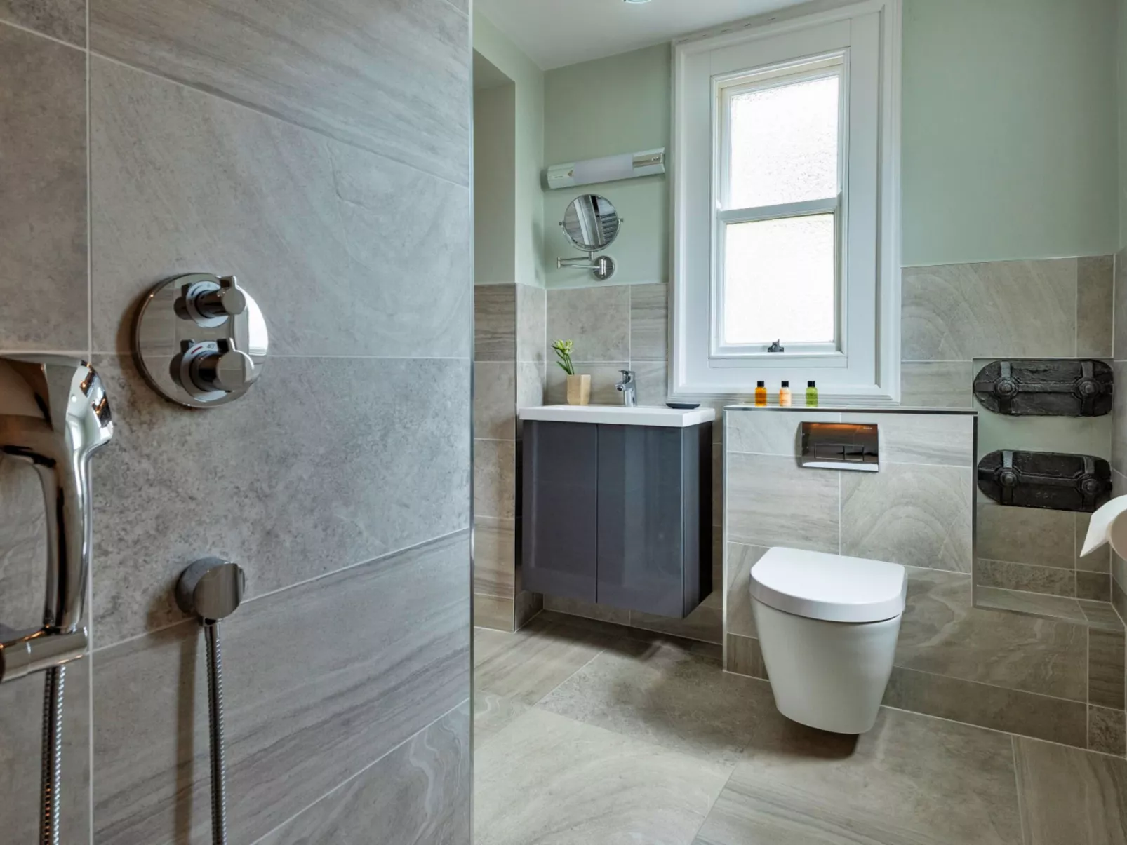 The Old Post Office Apartment 3-Inside