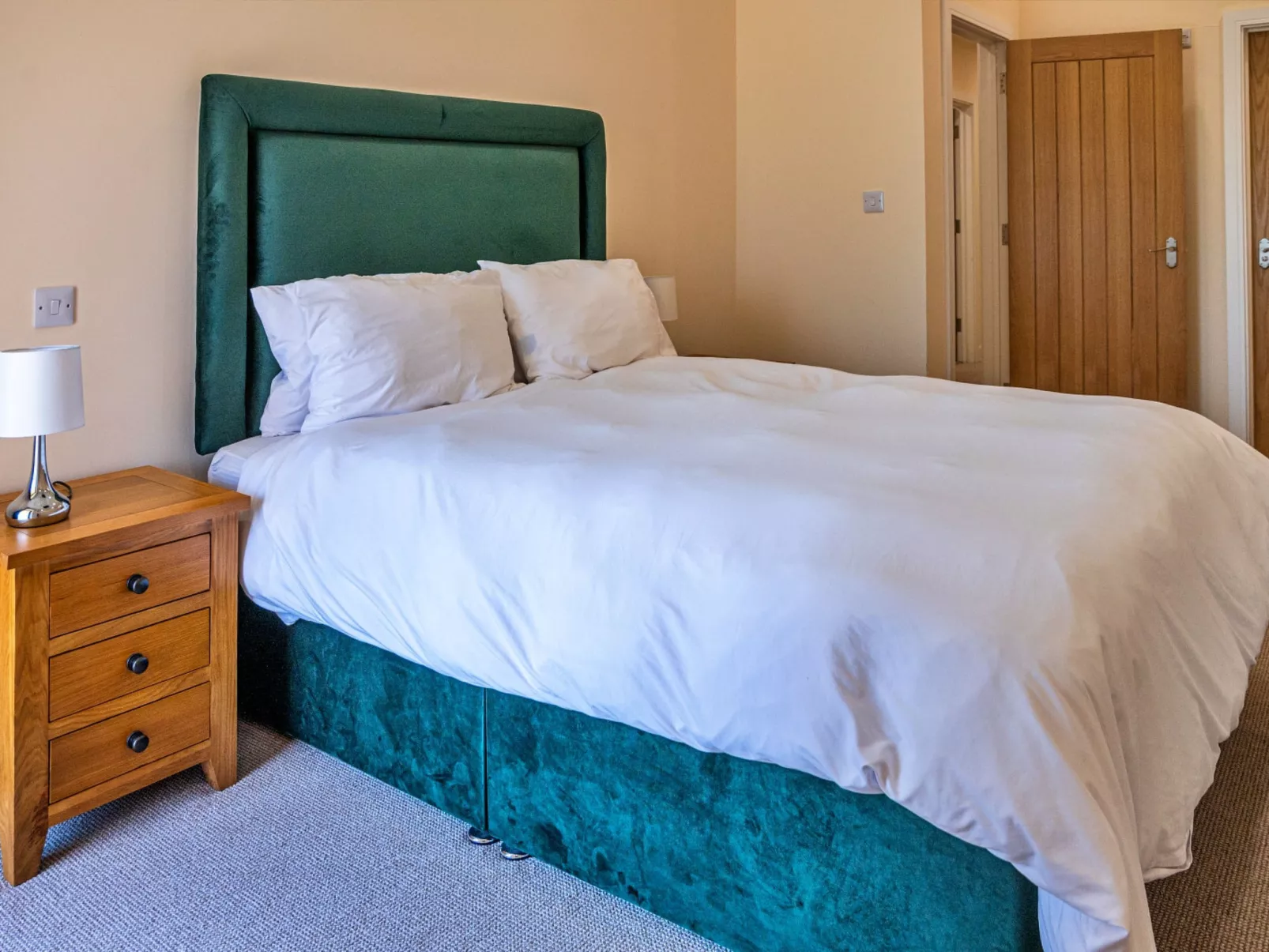 Little Rissington - Barn Seven-Inside