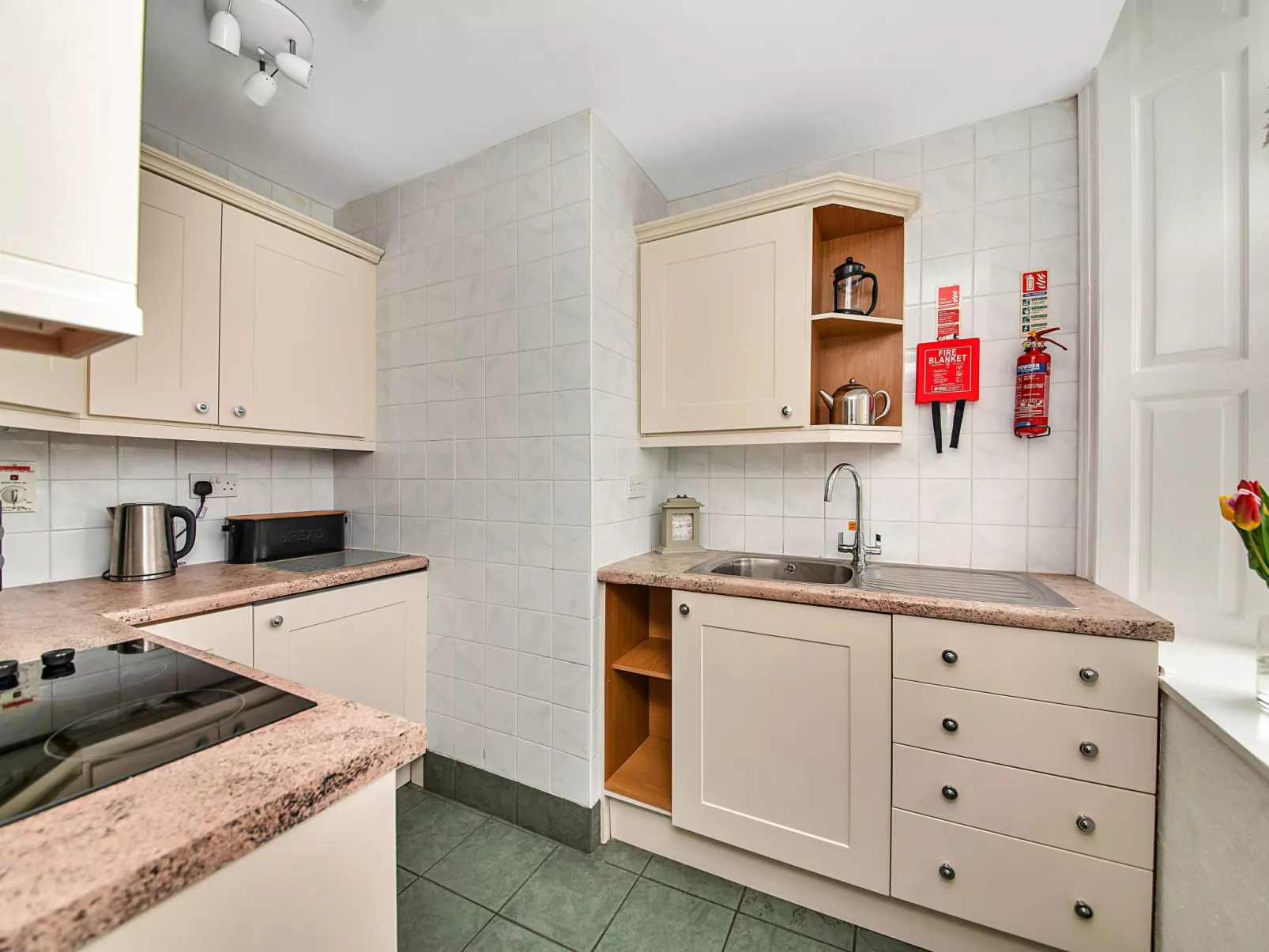 York Hall Apt - Drinnen