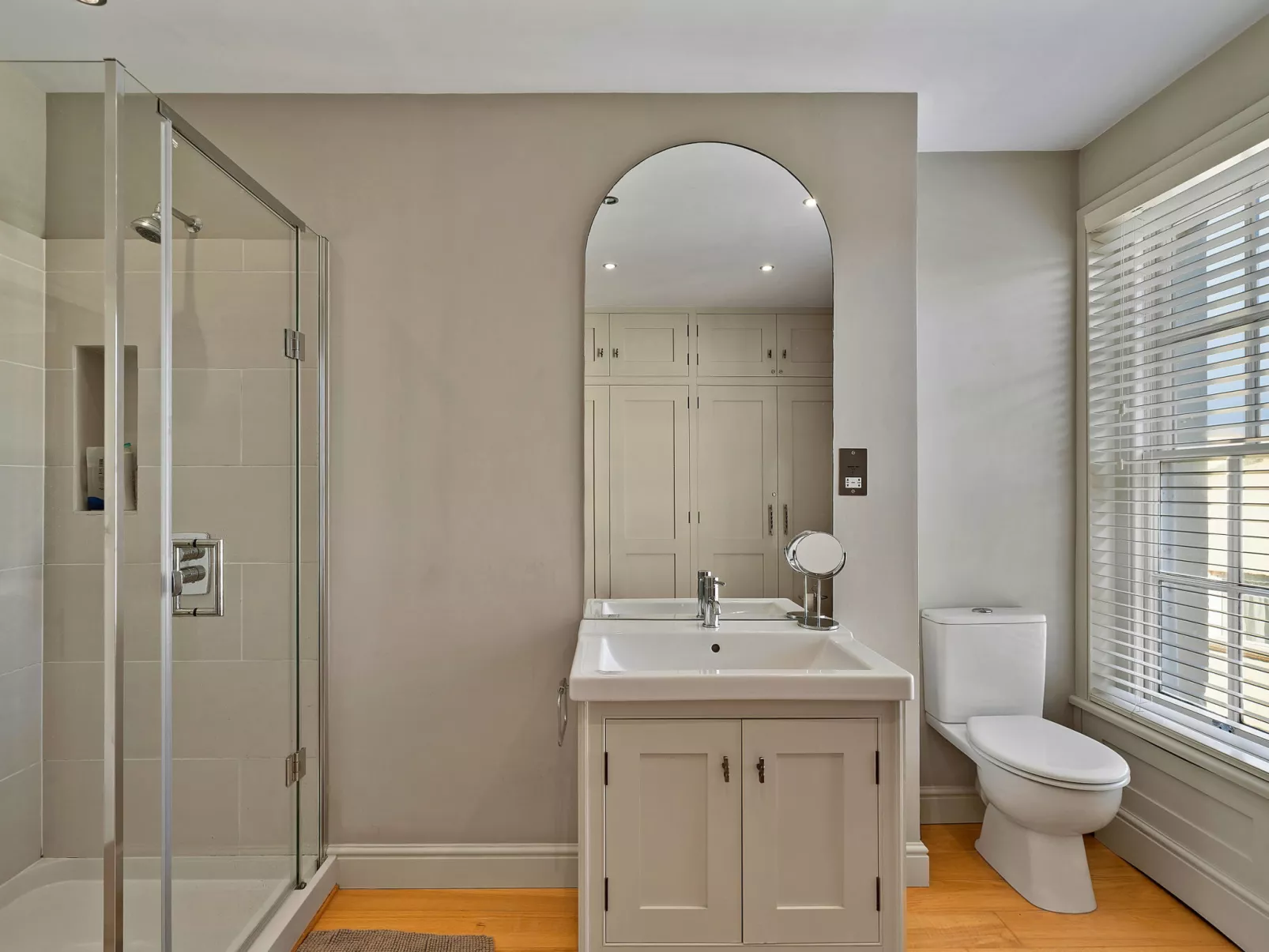 Sussex House-Drinnen