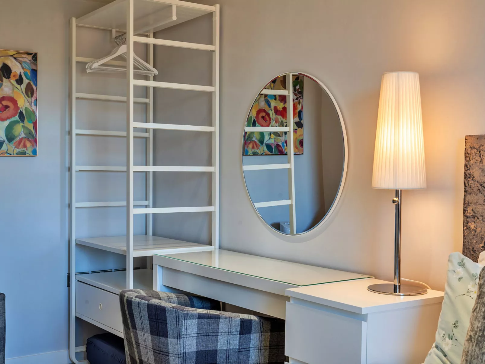 Number 10, Montpellier Apartments-Inside