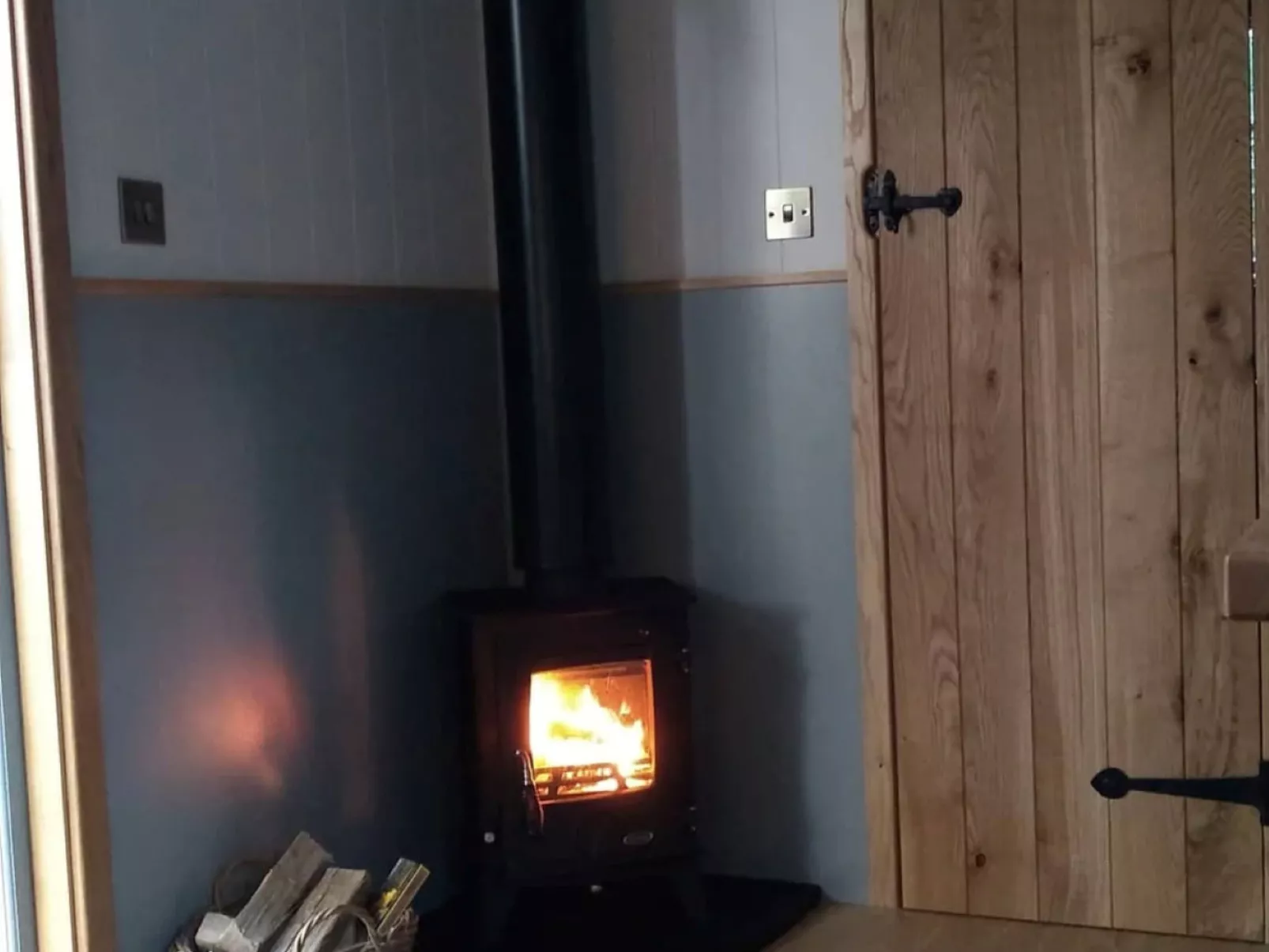 The Bakers Hut-Drinnen