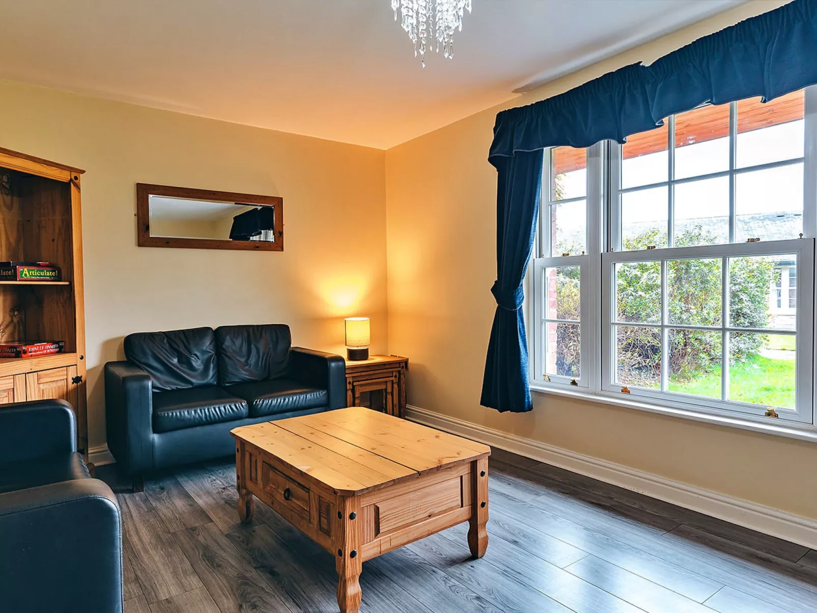 Netley Hall - Mulberry-Dedans