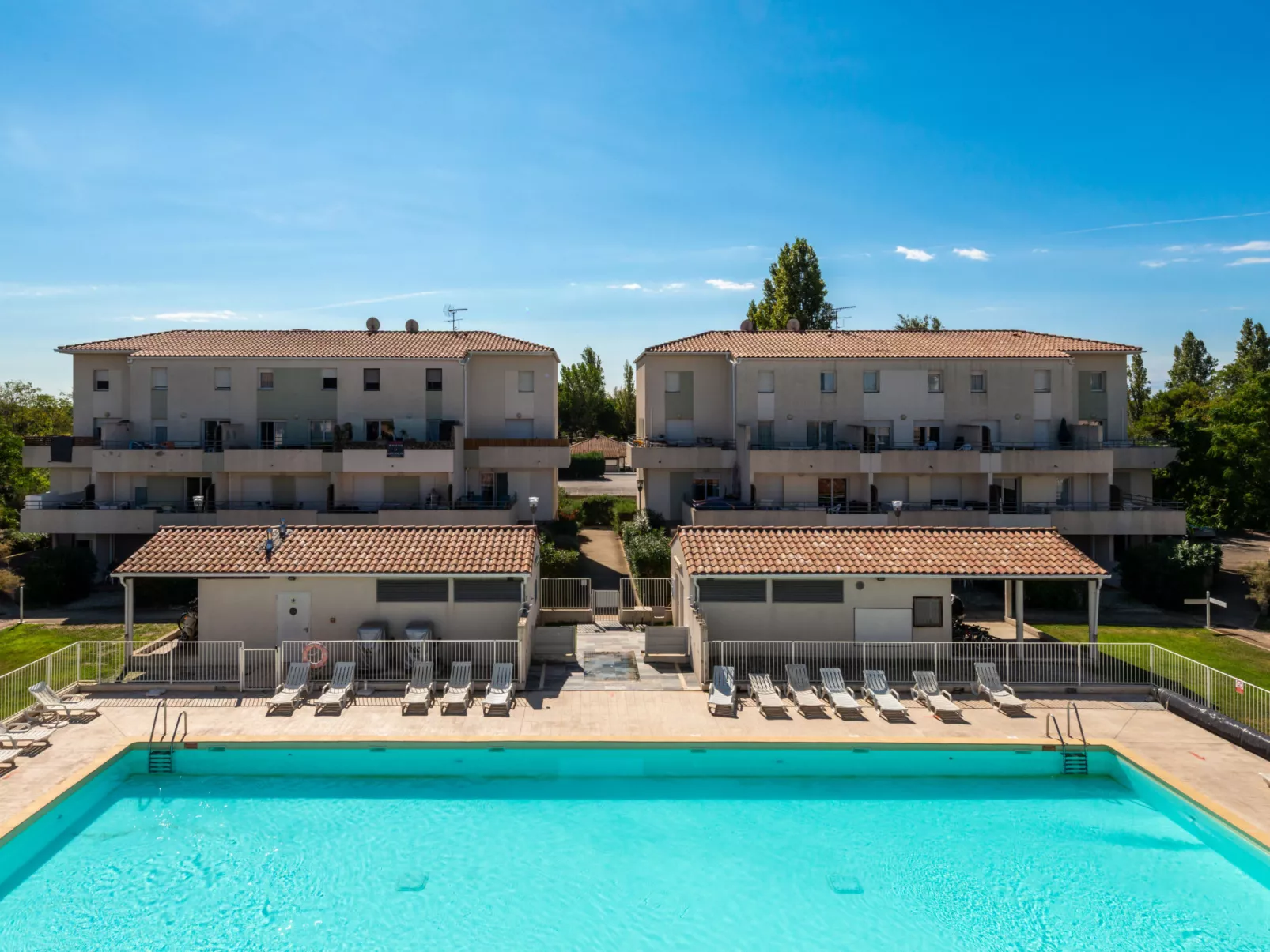 Cap Camargue B N 26 - 2P4-Drinnen