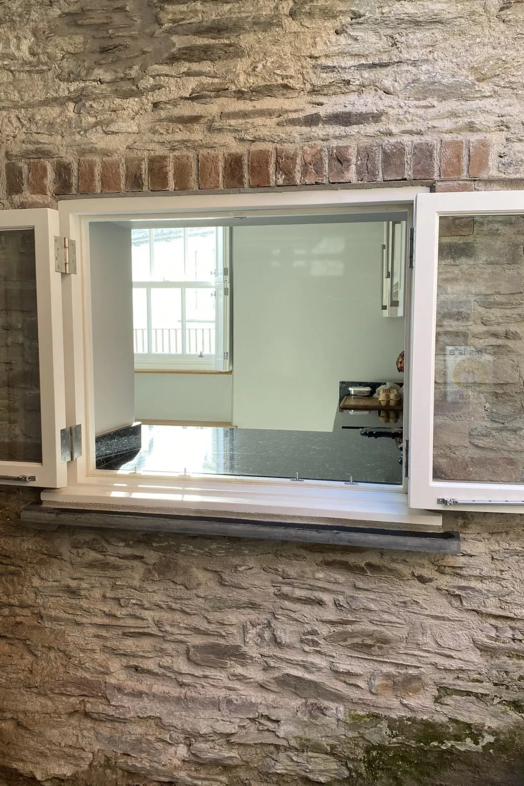 Potters Cottage-Dedans