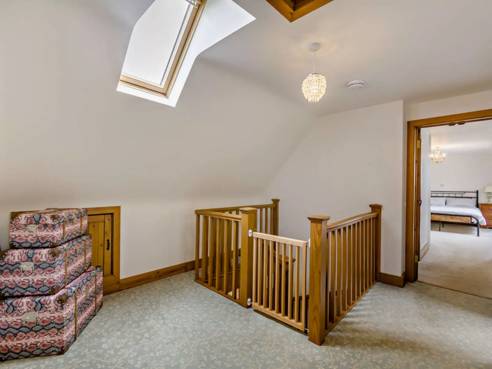 The House at No. 47-Dedans