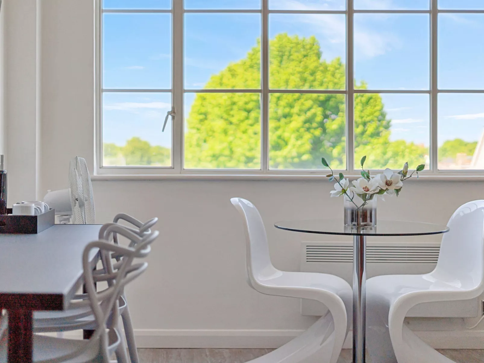 Roland House - Two Bedroom-Drinnen