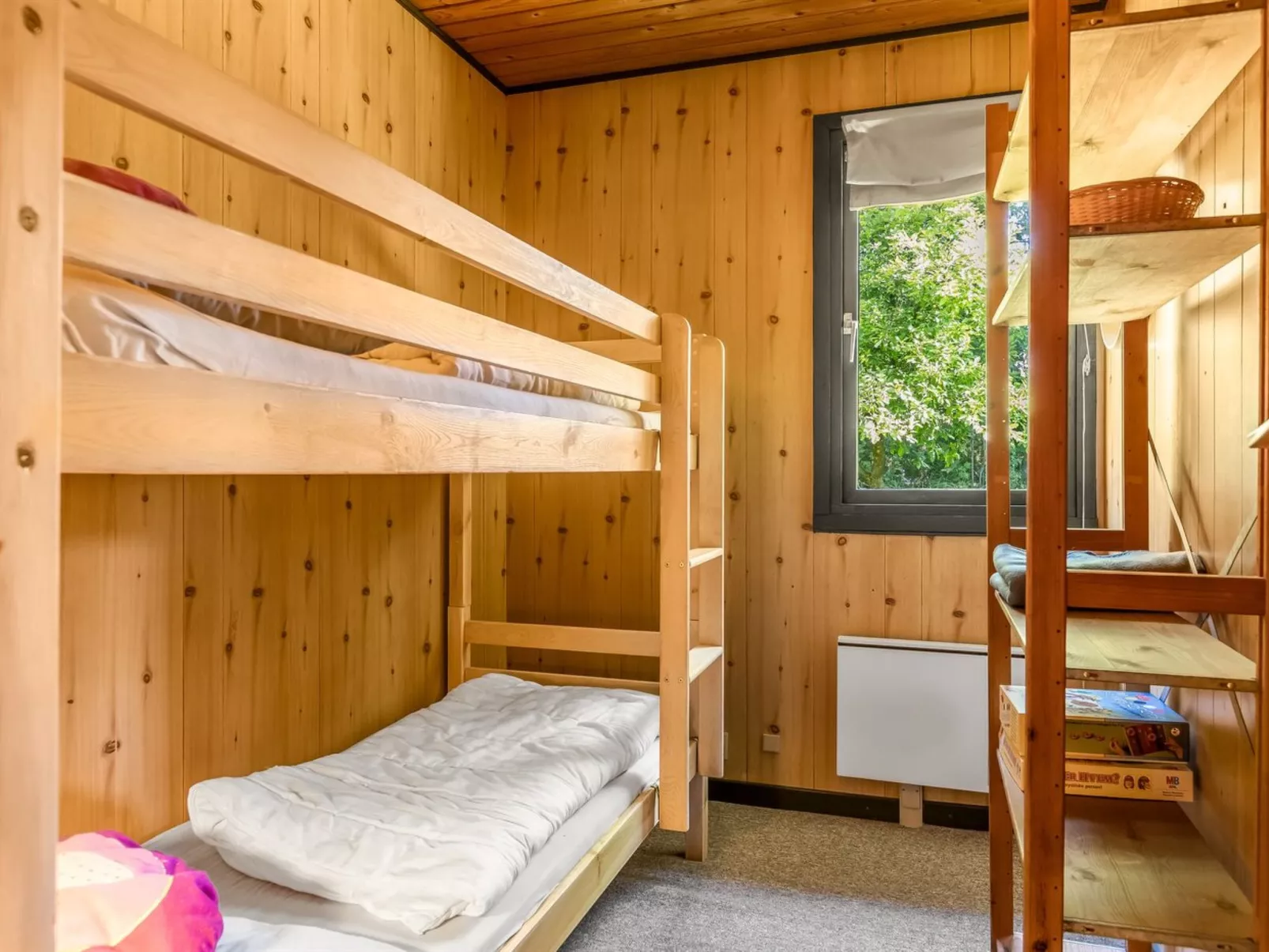 "Aron" - 30km from the sea-Drinnen