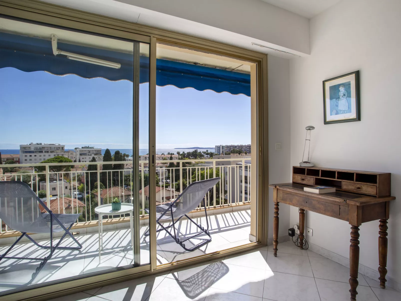 Azur Paradis-Draußen