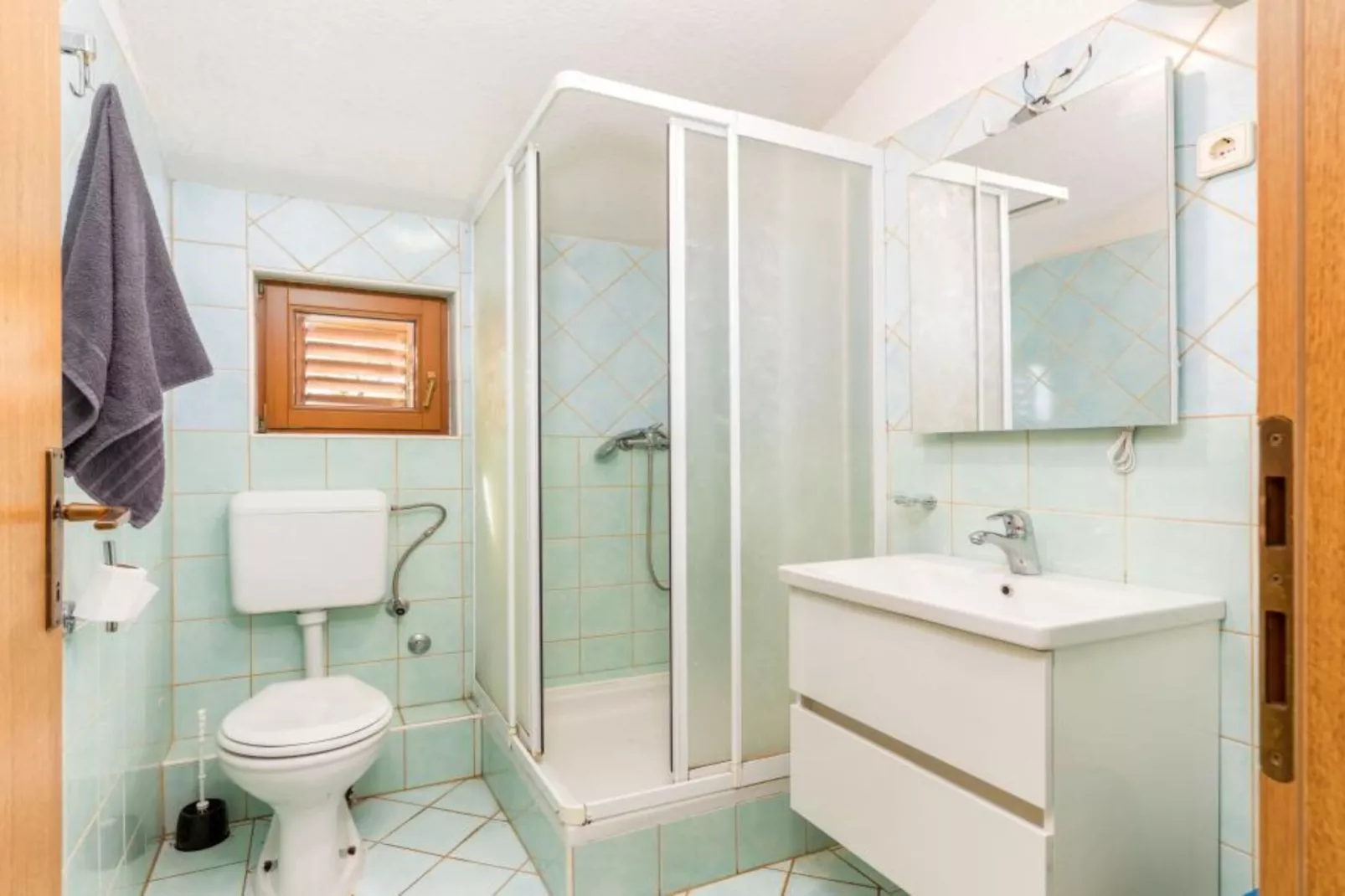 Apartments Manda - One Bedroom Apartment With Terrace (A3)-Salle de bain