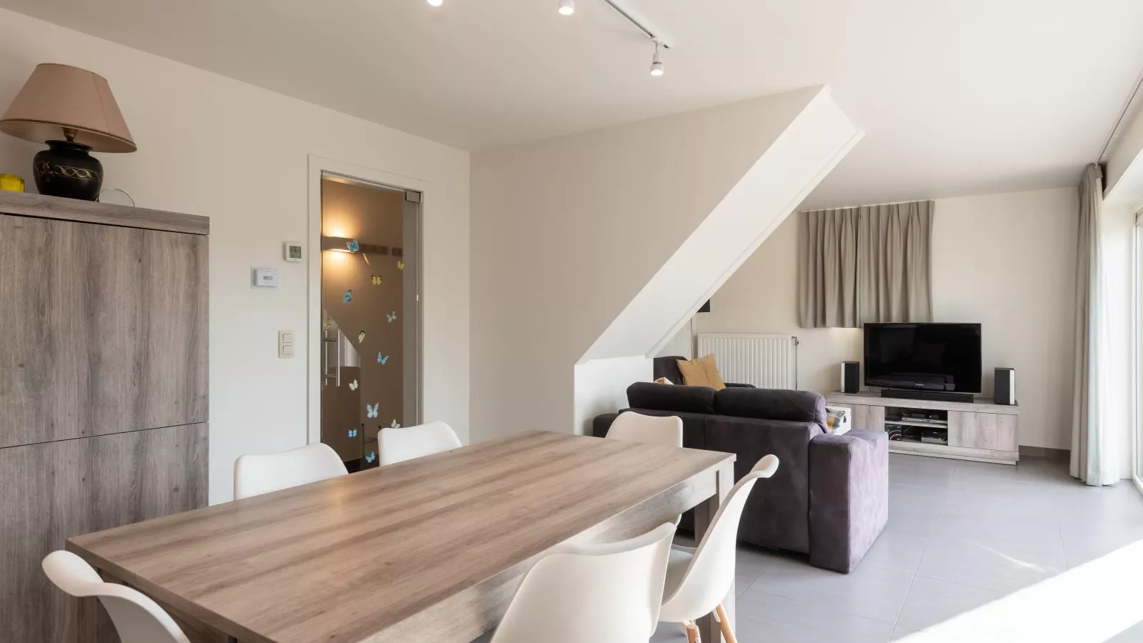 Zee en Polder H138-Esszimmer