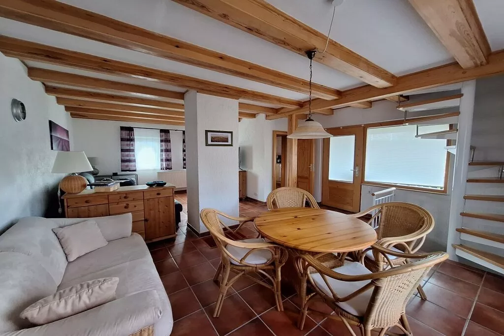 272049-Nicht zugeordnet