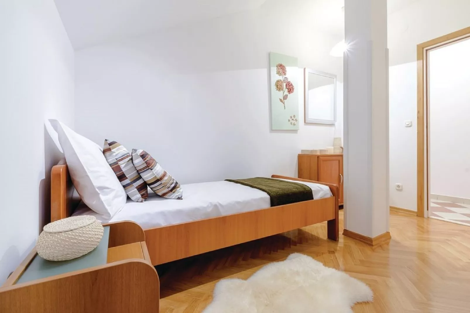 Three Bedroom Apartment with Pool-Schlafzimmer