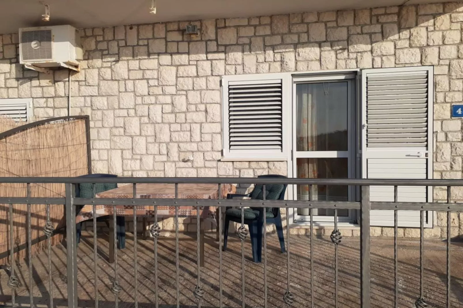 One-Bedroom Apartment With Sea View Ap 2-Terrace