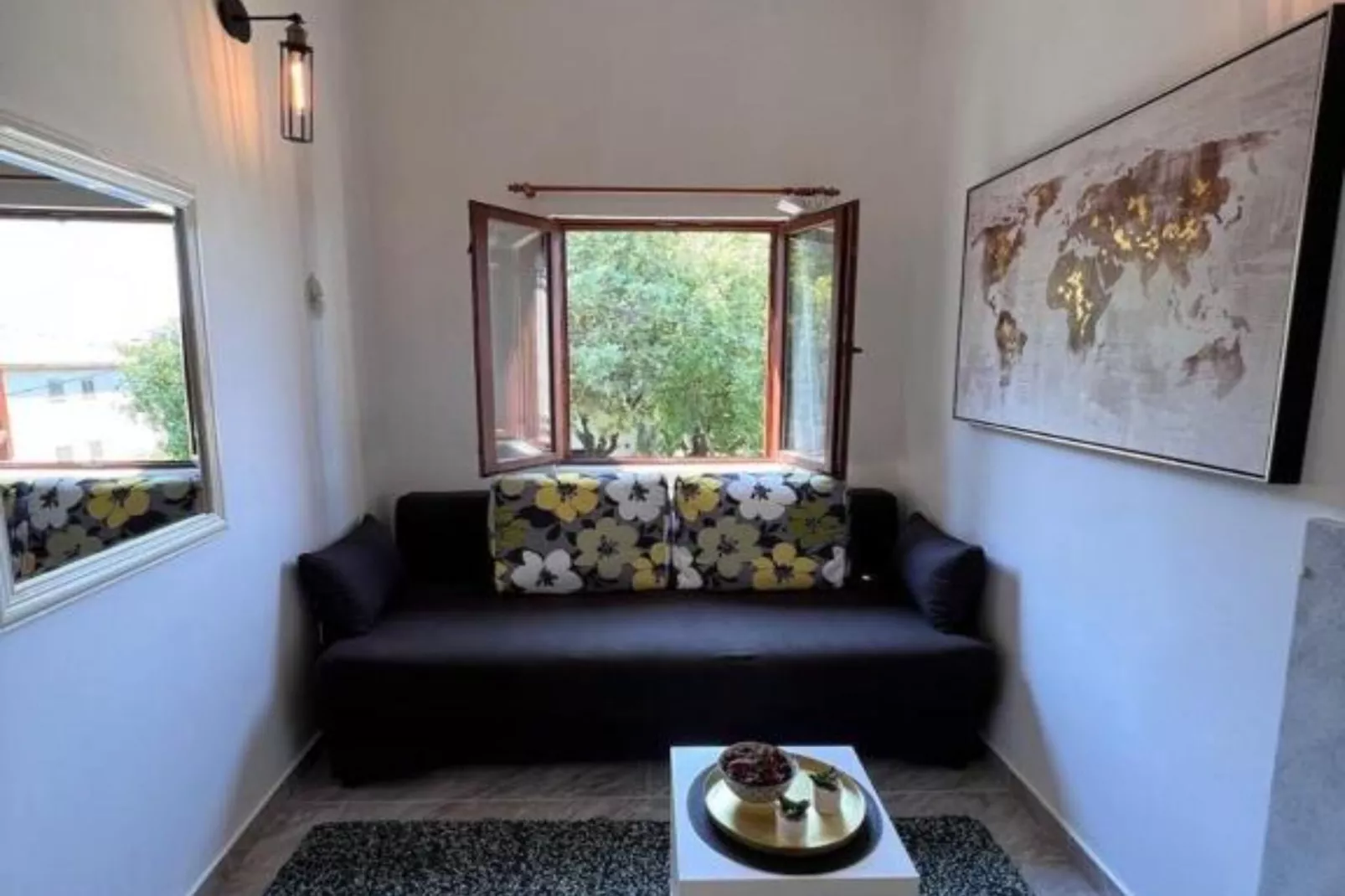 One-Bedroom Apartment With Sea View (B)-Bedroom