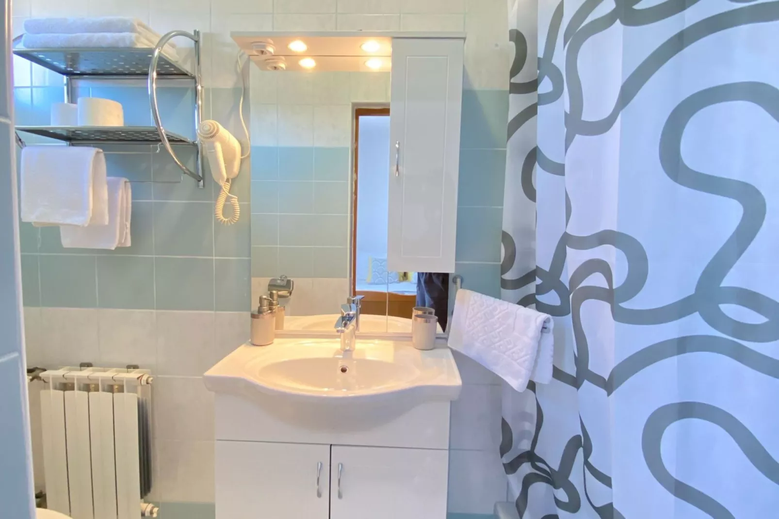 Double room with double bed 2-Badezimmer