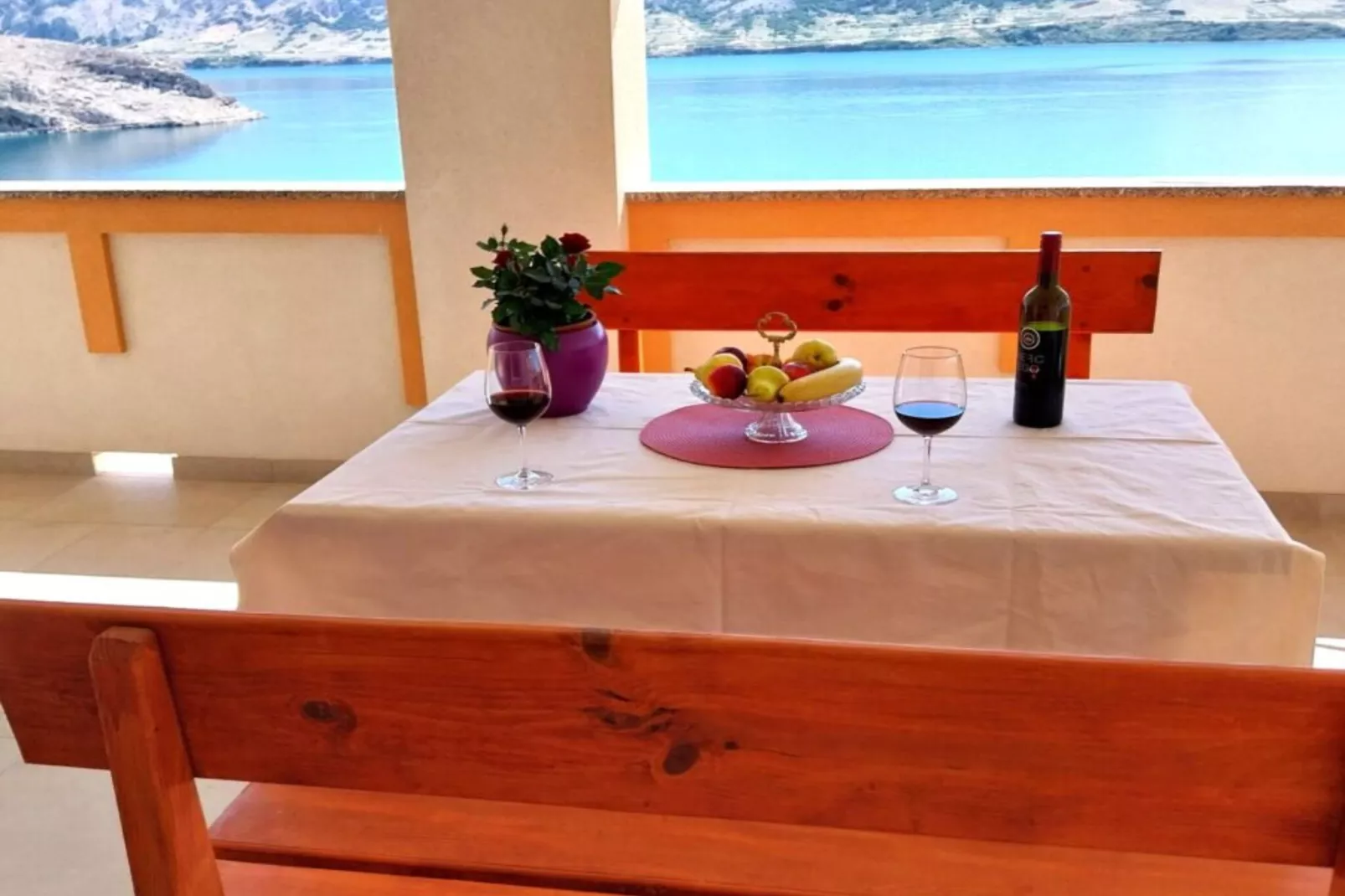 One-Bedroom Apartment (A3)-Terrace