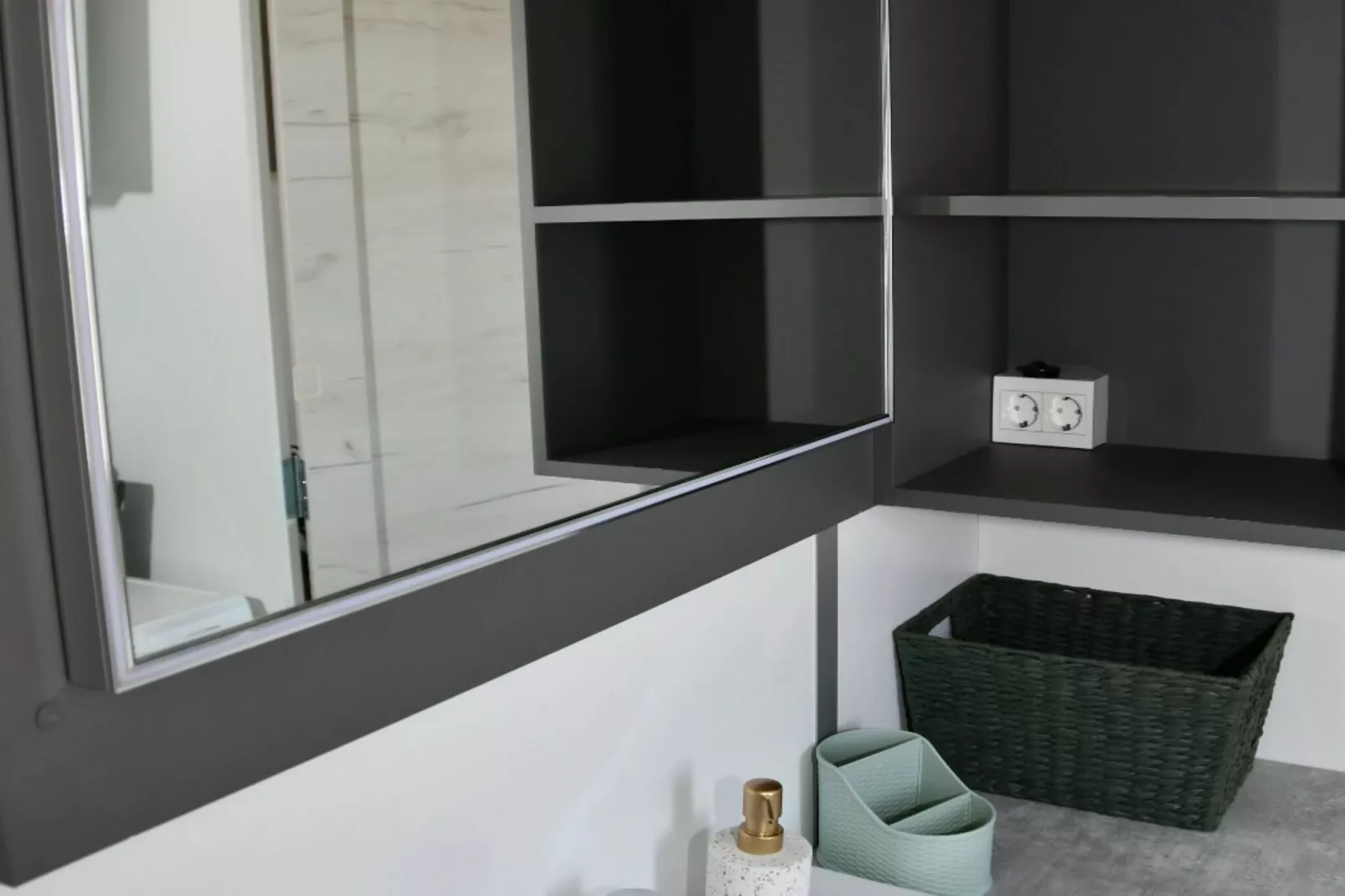 Mobile Home With Terrace And Sea View (Allegro)-Bathroom