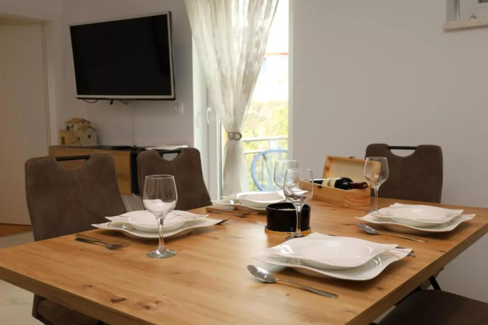 Dalmata D - Two Bedroom Apartment with Terrace-Dining room