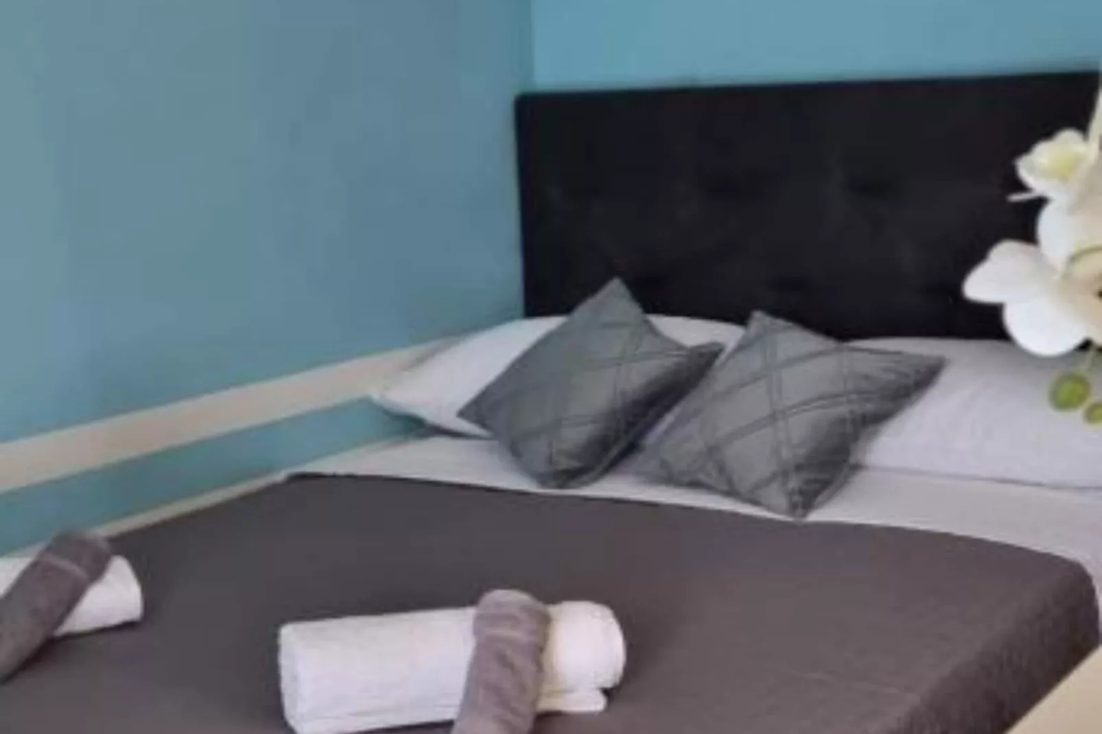 Countryside Villa Tajo - Four Bedroom Holiday Home  with Swimming Pool-Schlafzimmer