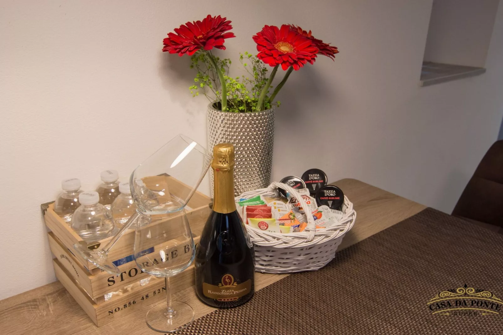 Downtown Koper Spacious Apartment with Balcony - Two Bedroom Apartment with Balcony-Dining room