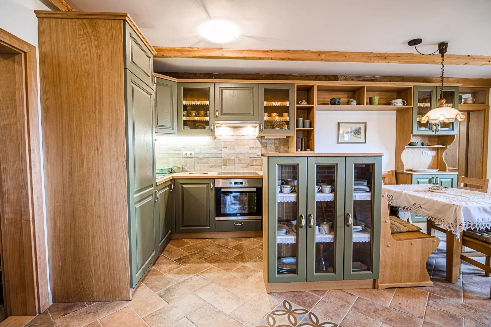 Hidden Authentic Haven Apartments - Two Bedroom Apartment with Balcony-Dining room