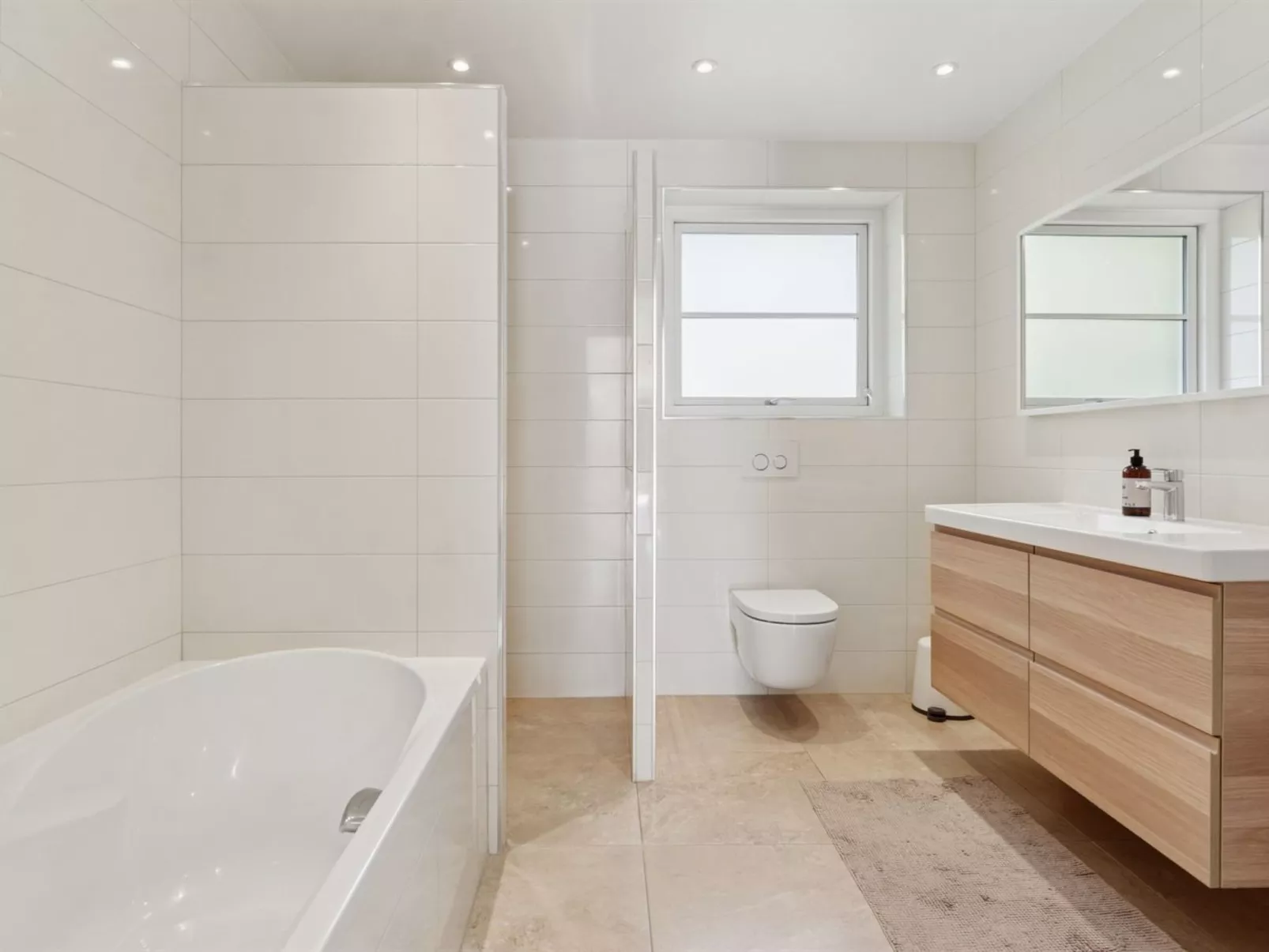 "Alvia" - 1.6km from the sea-Drinnen