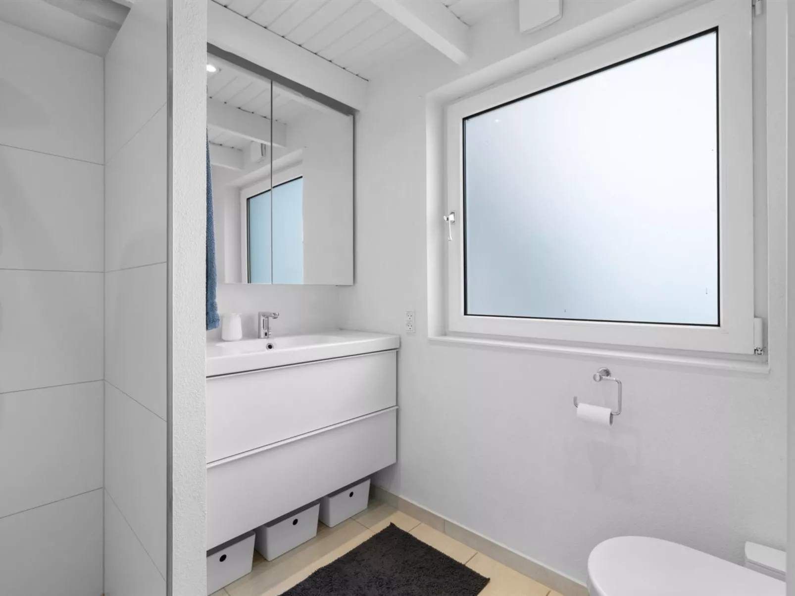 "Rolfkarl" - 250m from the sea-Drinnen