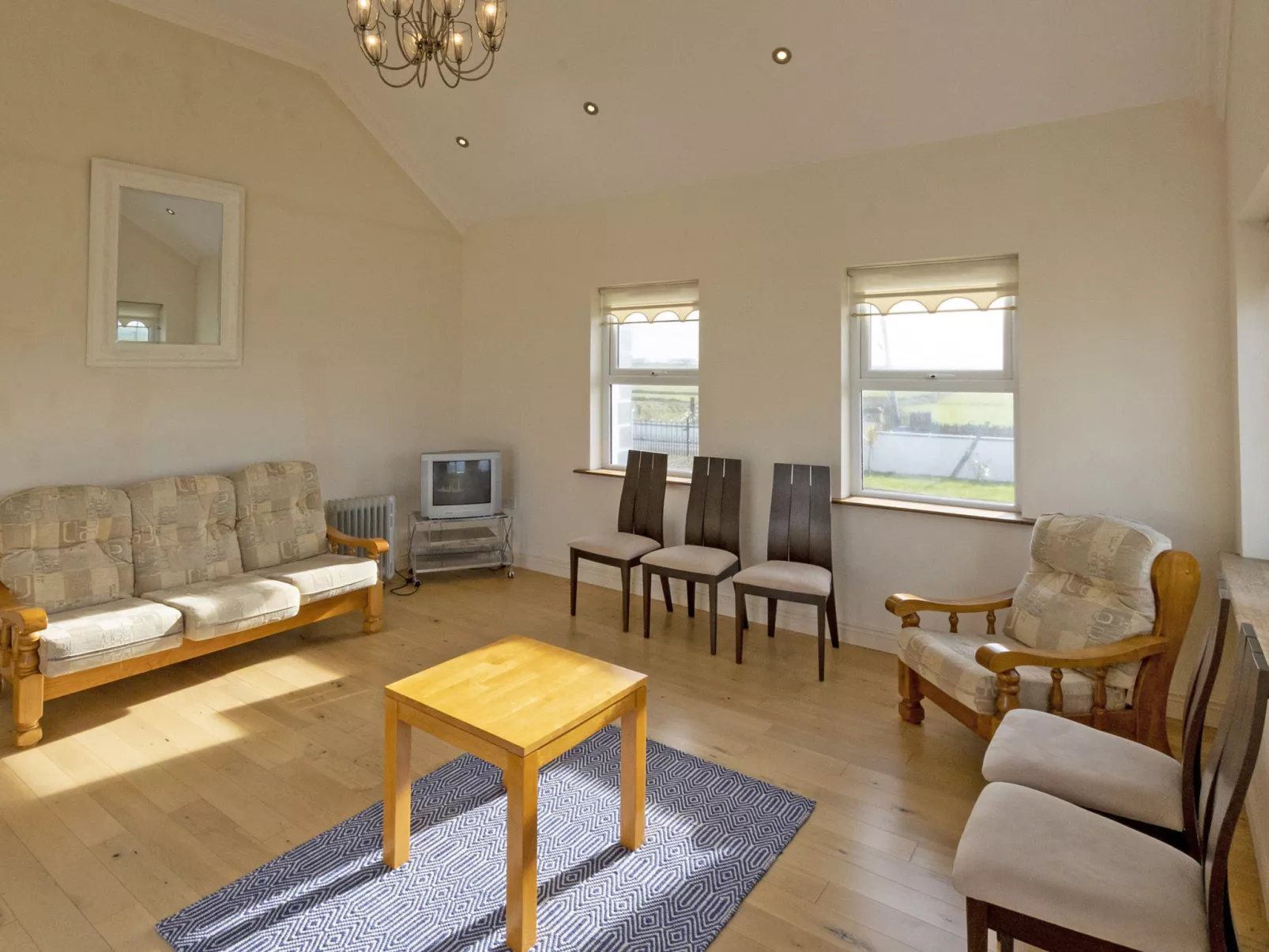 Matthews Cottage Doonbeg-Dedans