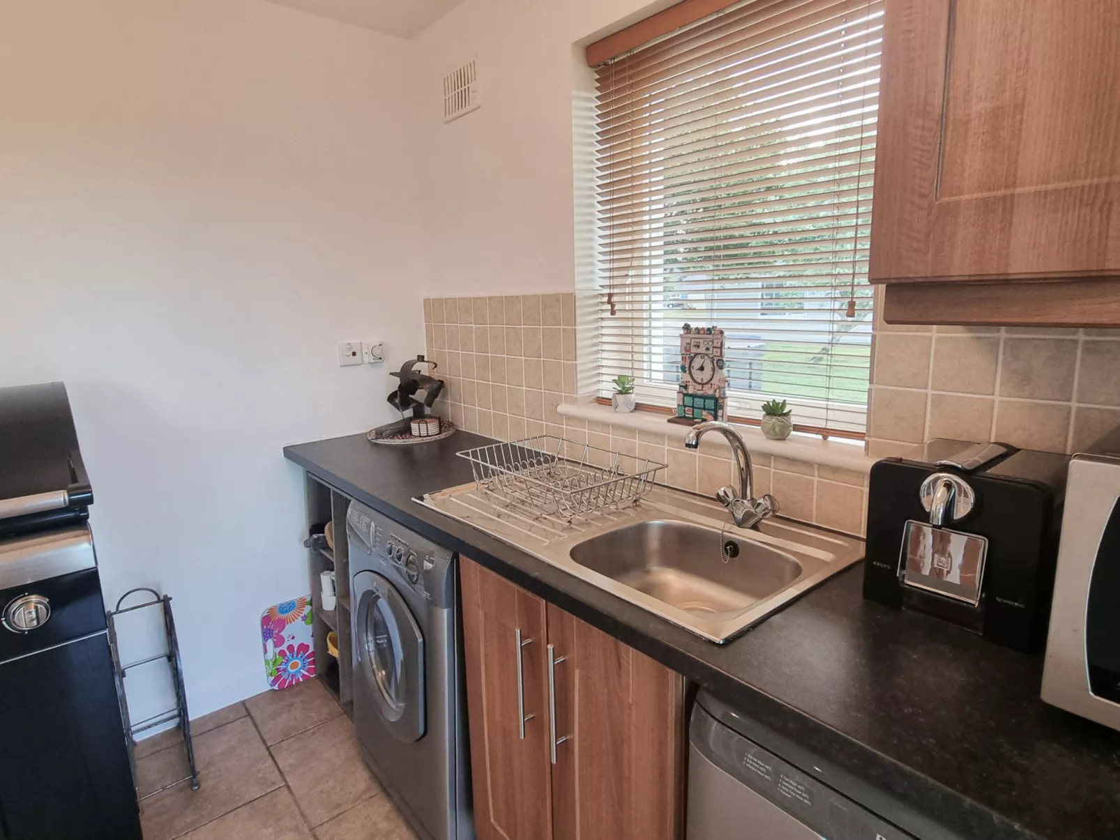 Riverrun Holiday Homes No 15-Inside