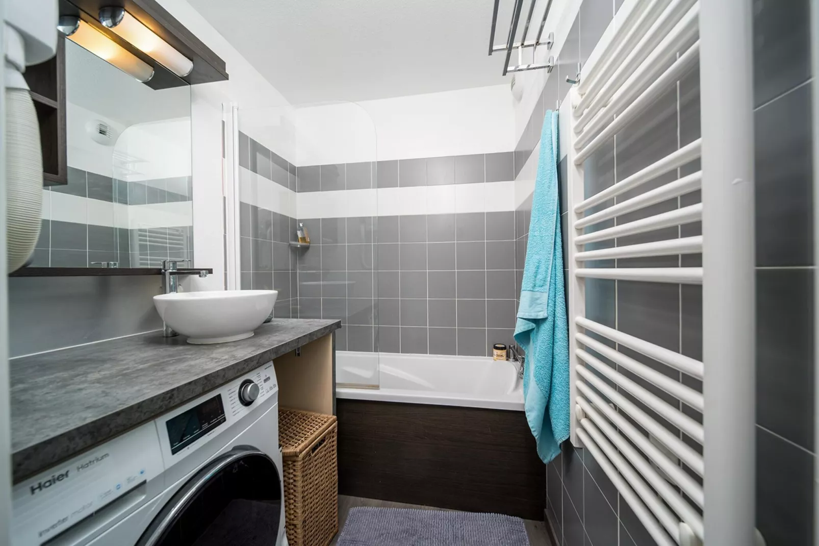 C. Du Verdon N°3308 - 3P6-Salle de bain